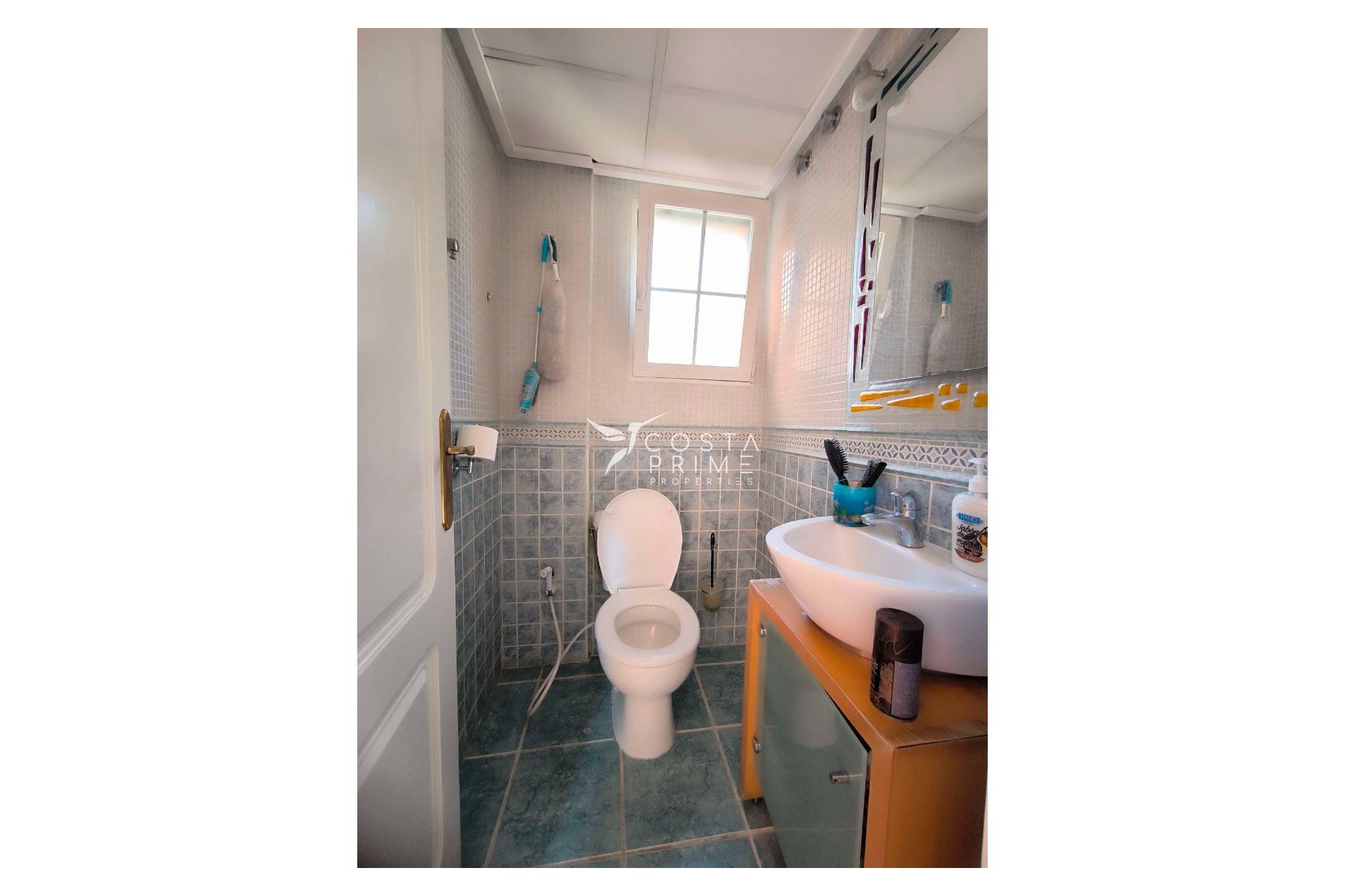 Resale - Villa  - La Nucía