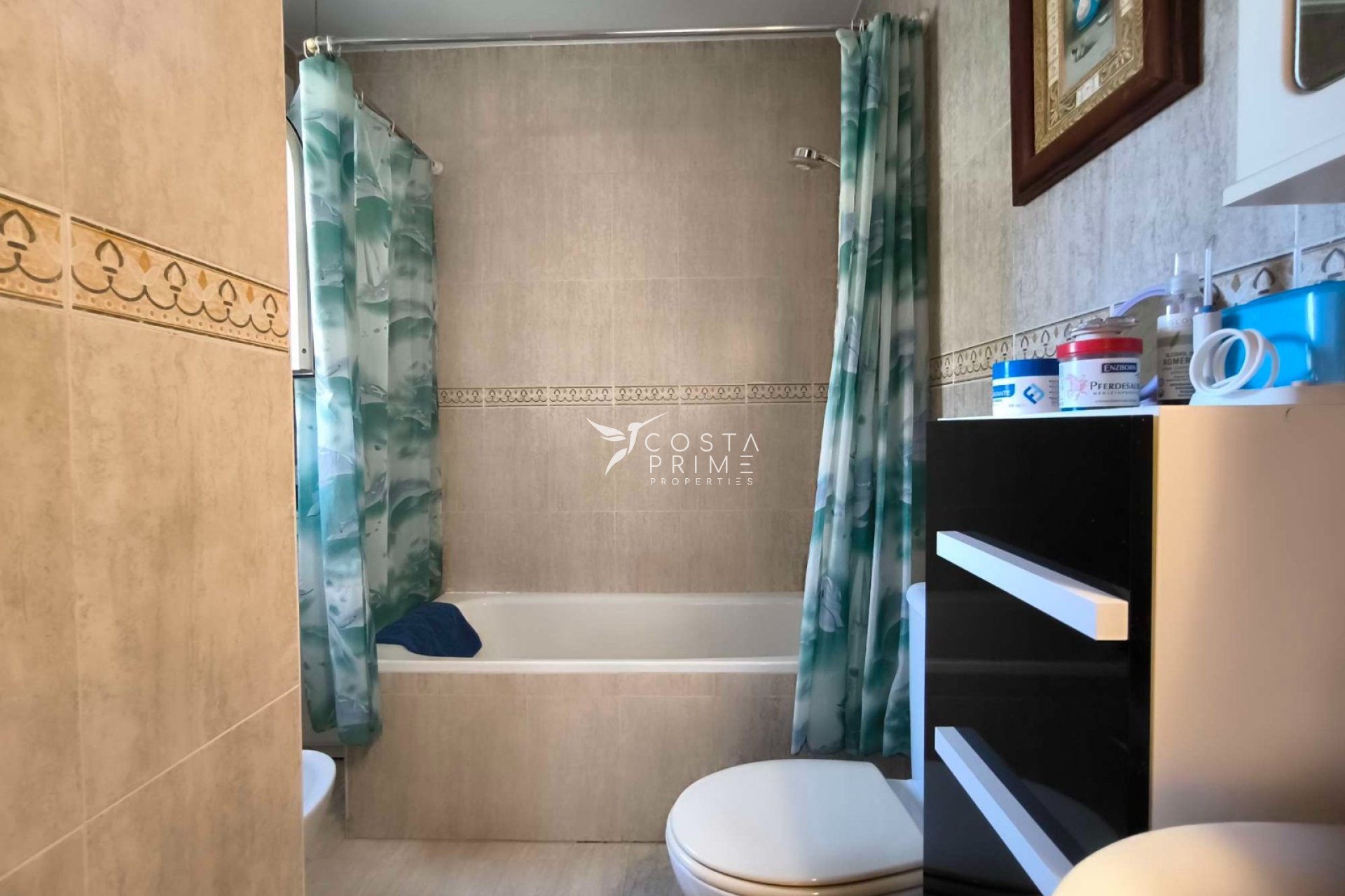 Resale - Villa  - La Nucía