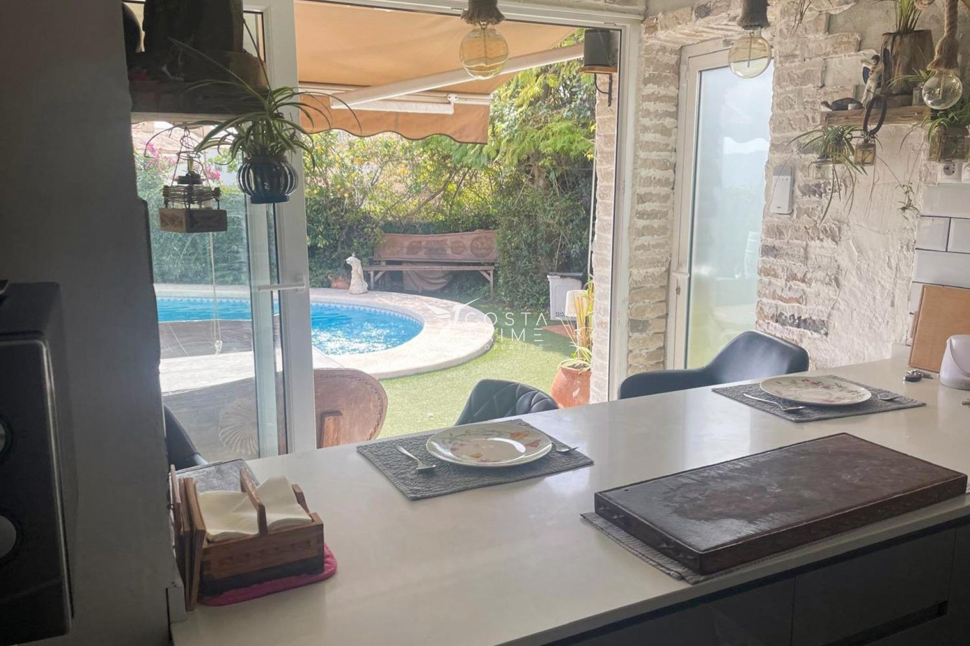 Resale - Villa  - La Nucía