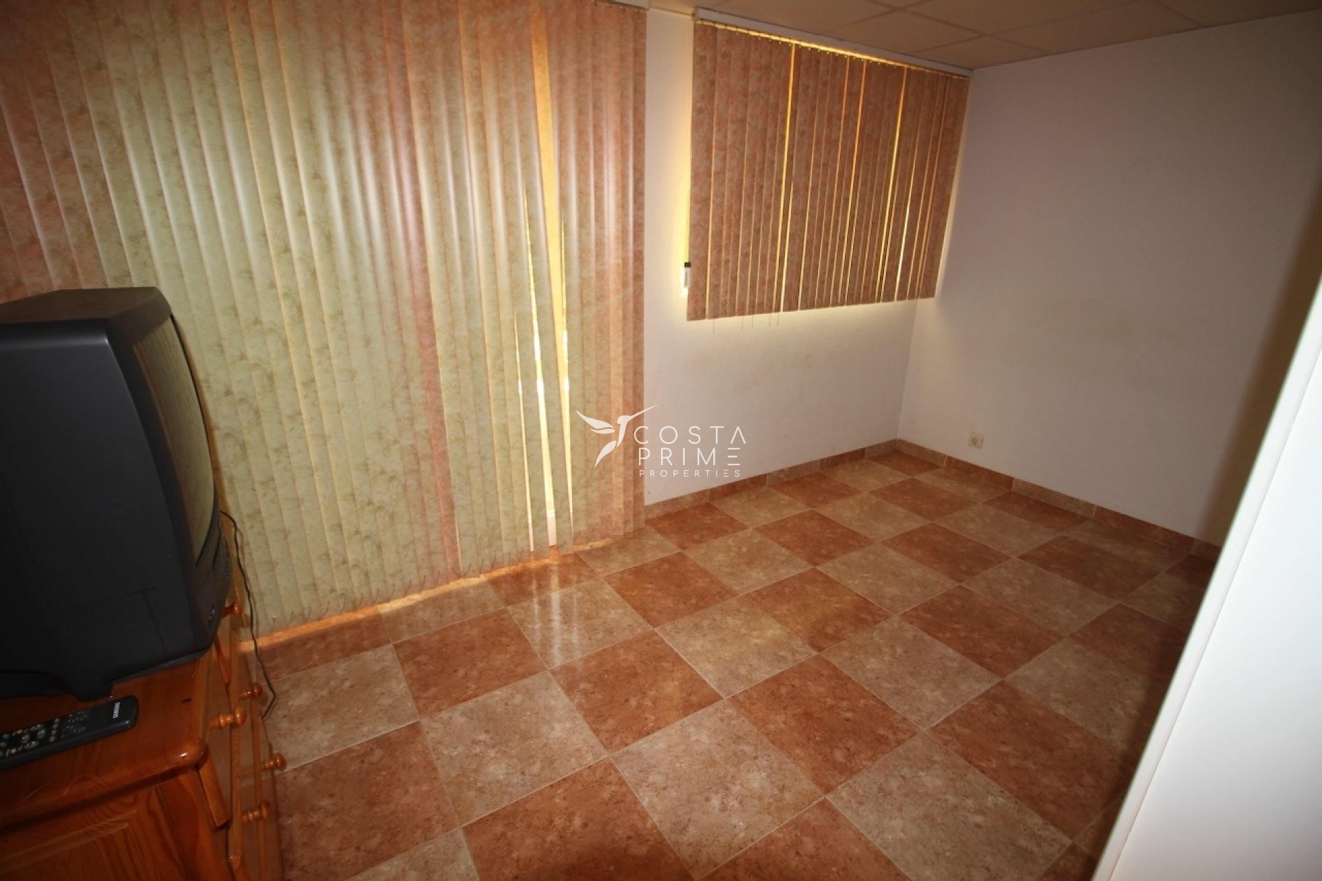 Resale - Villa  - La Nucía