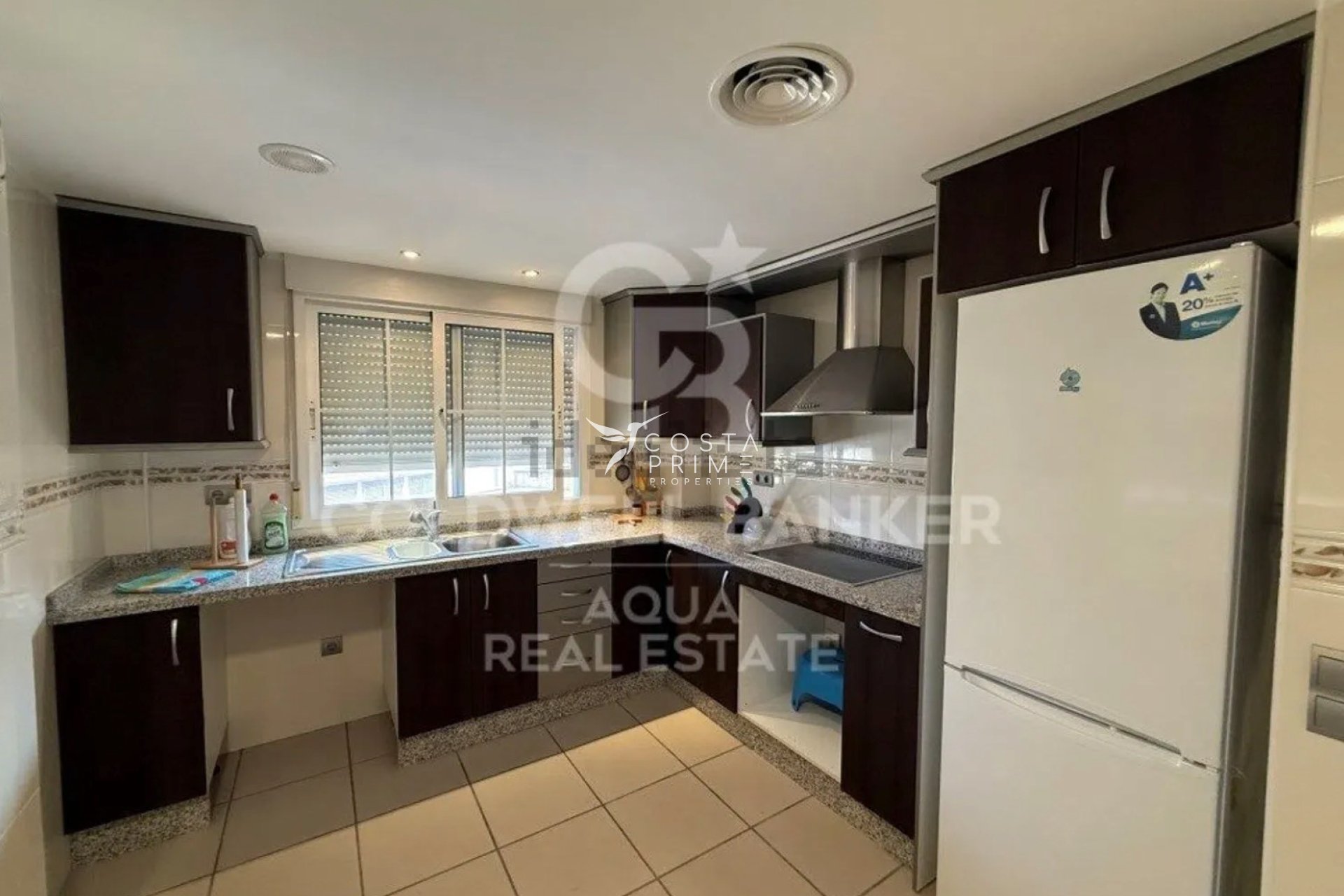 Resale - Villa  - La Nucía