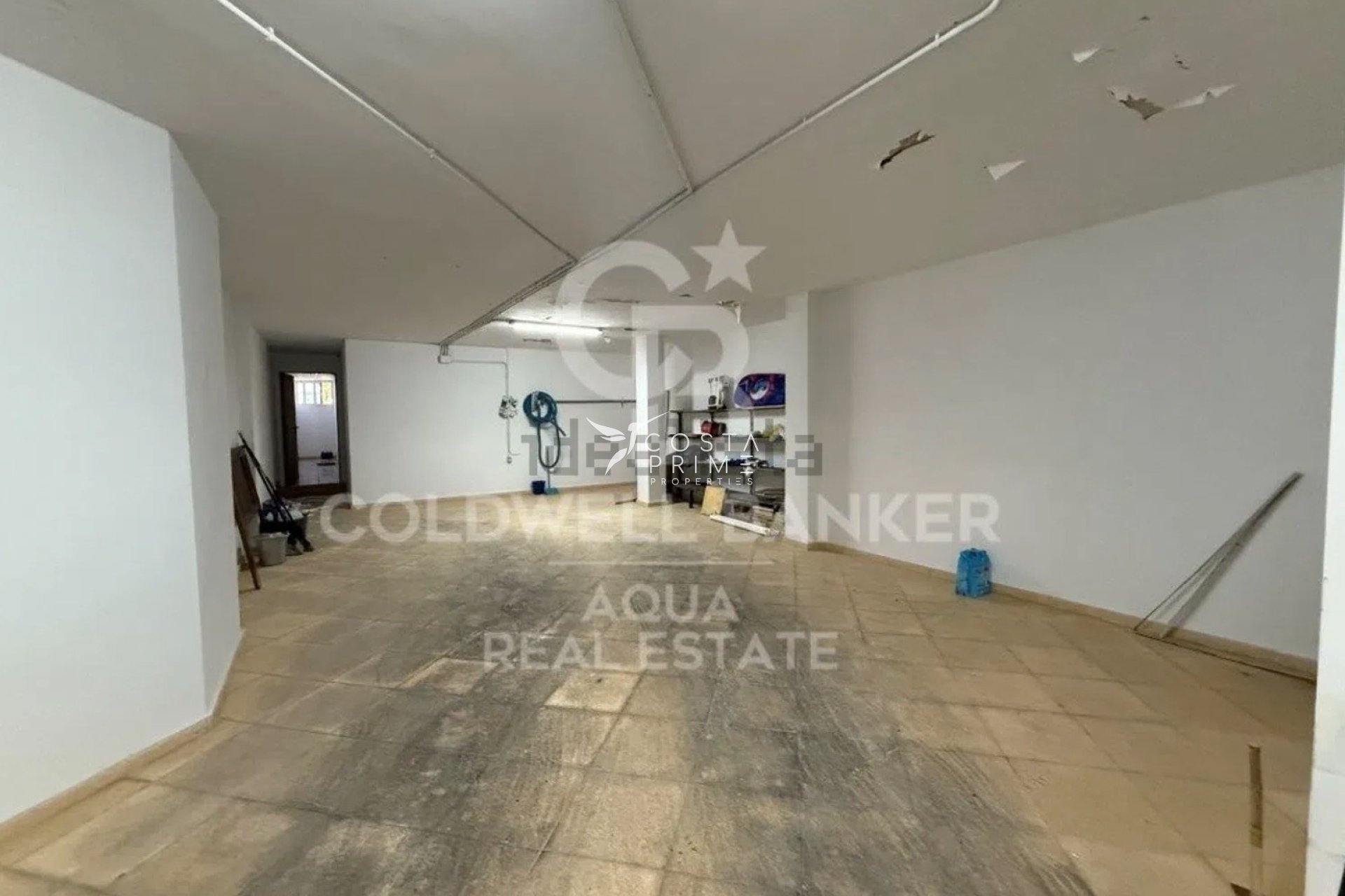 Resale - Villa  - La Nucía