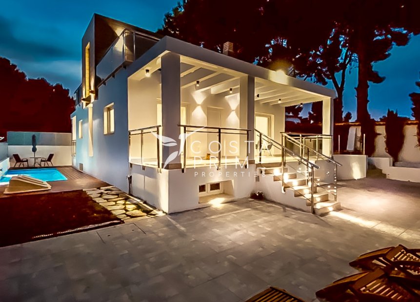 Resale - Villa  - La Nucía