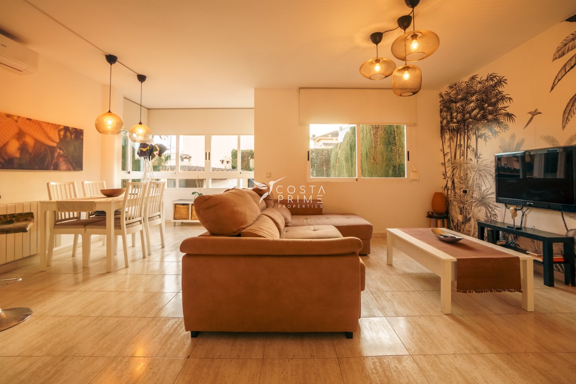 Resale - Villa  - La Nucía