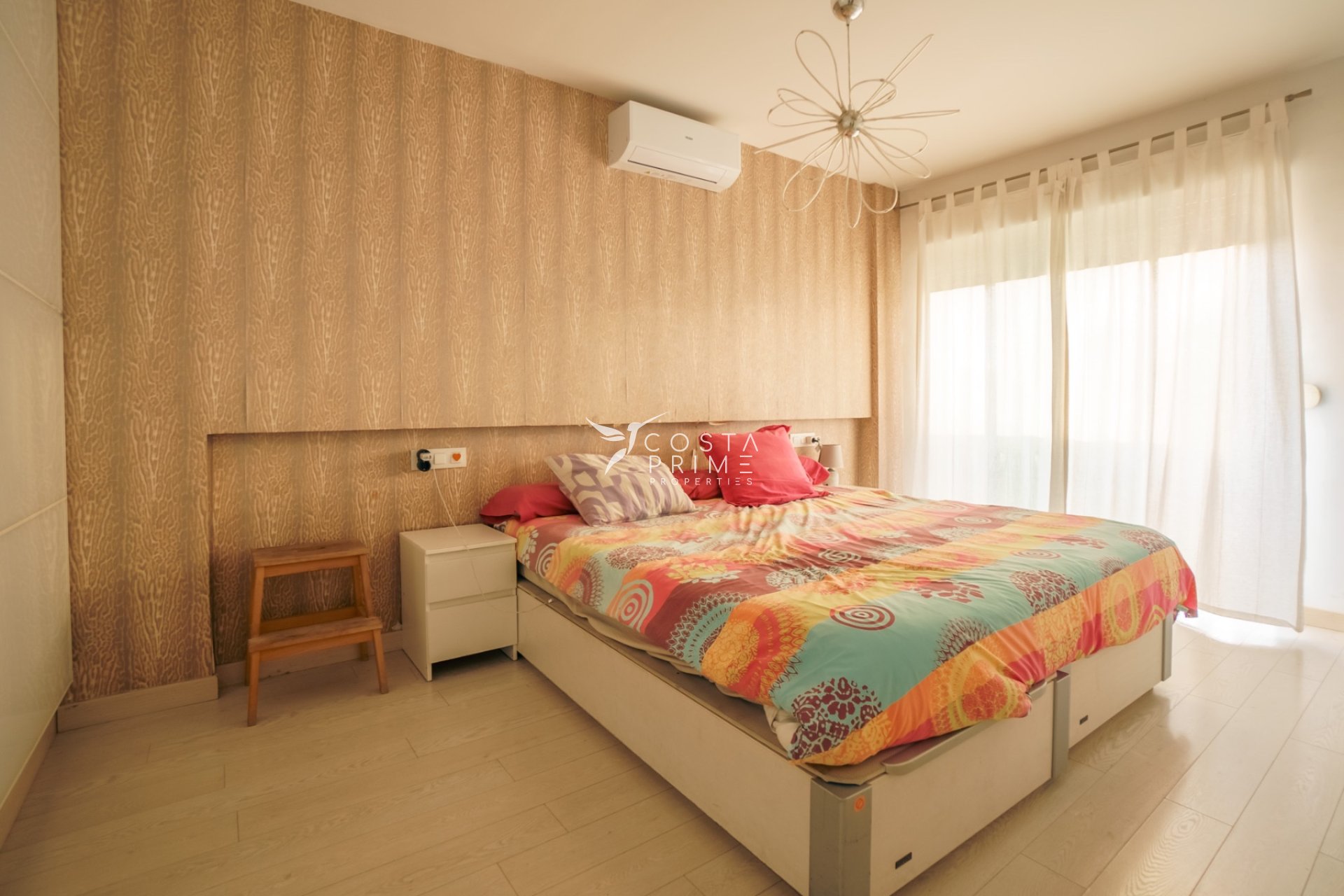 Resale - Villa  - La Nucía