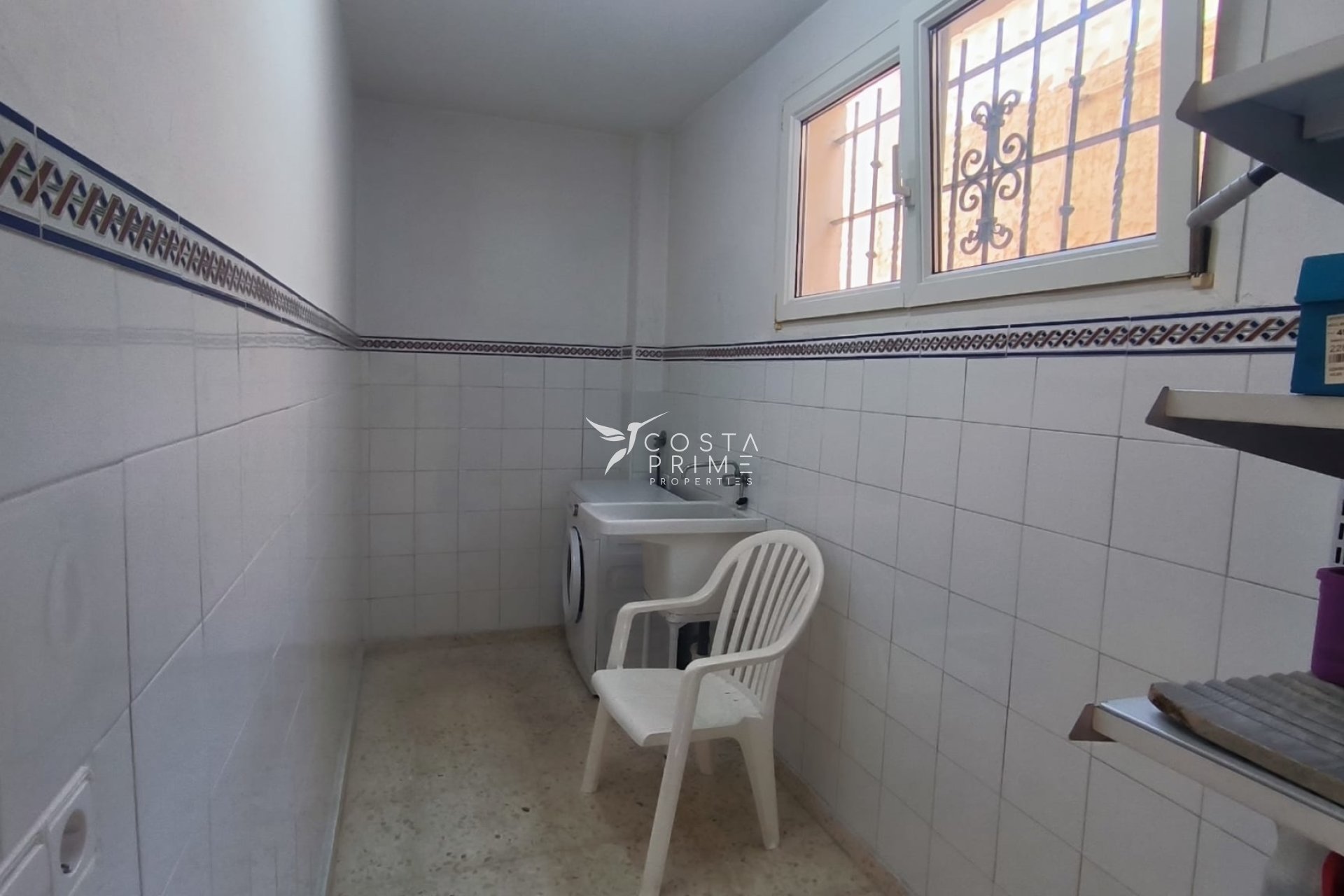 Resale - Villa  - La Nucía