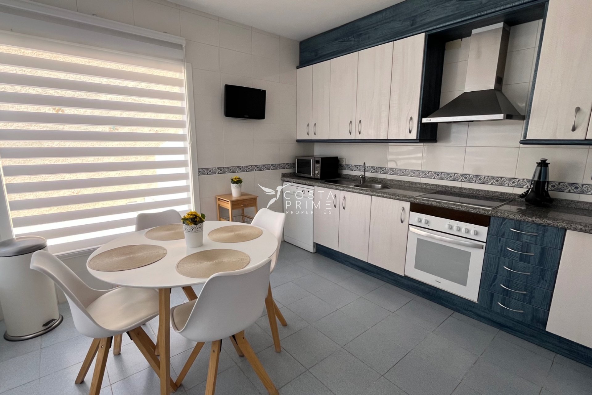 Resale - Villa  - La Nucía