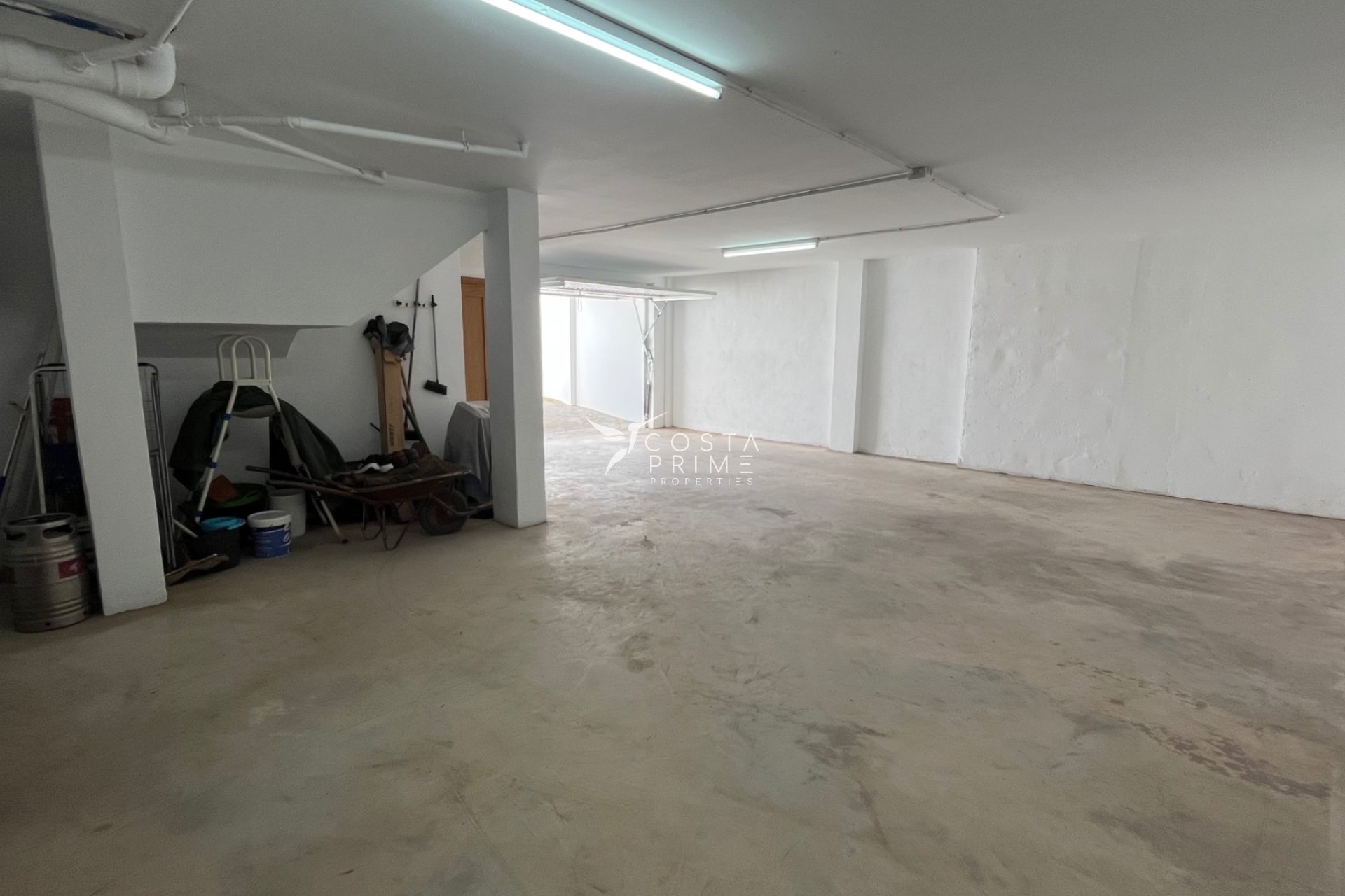 Resale - Villa  - La Nucía