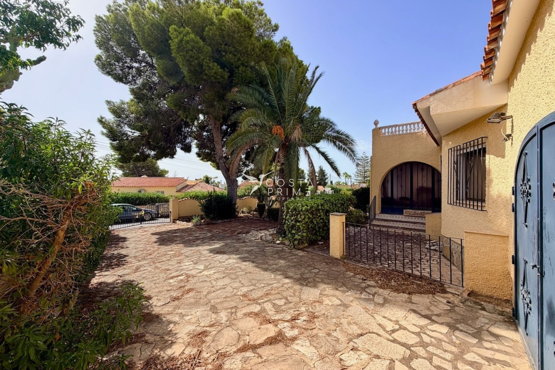 Resale - Villa  - La Nucía