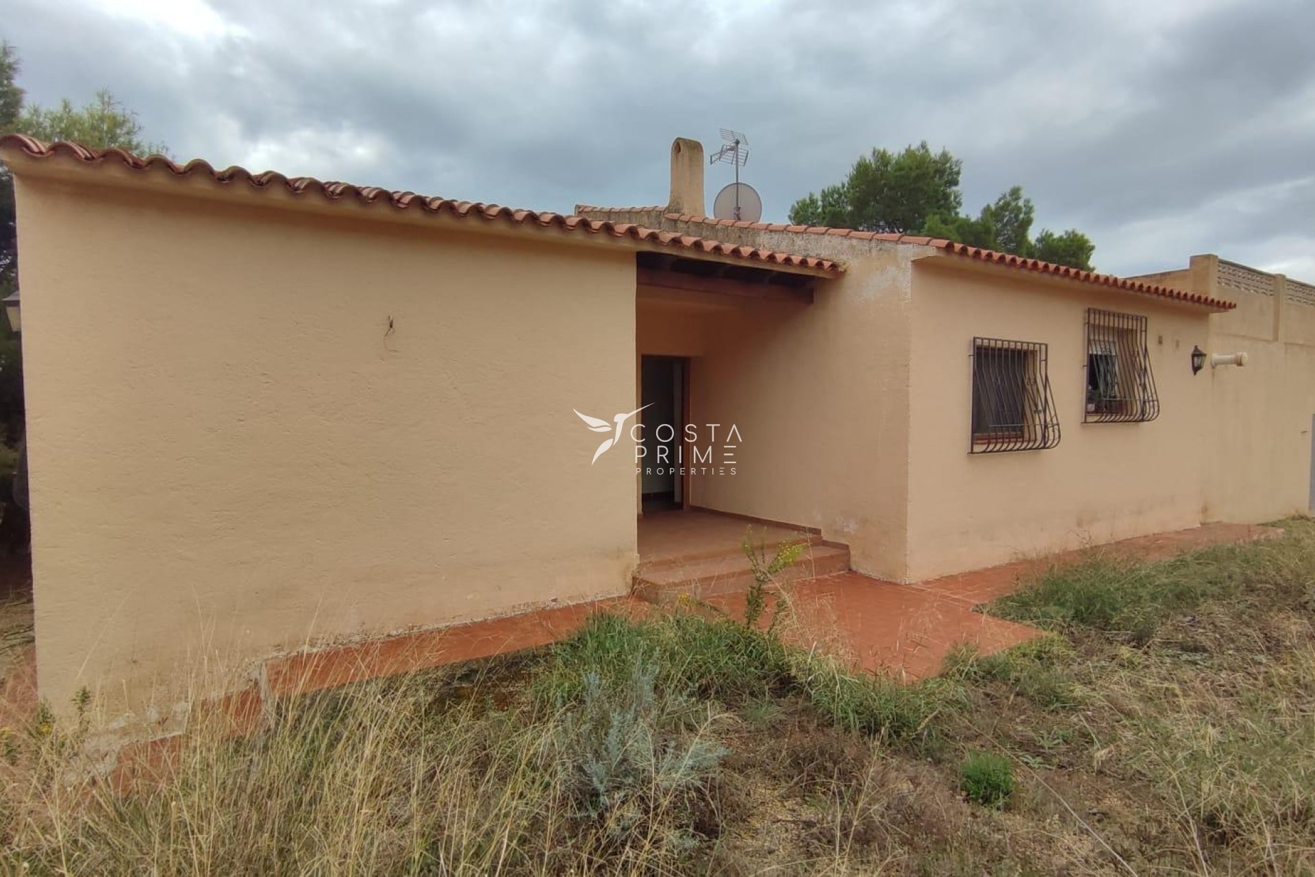 Resale - Villa  - La Nucía