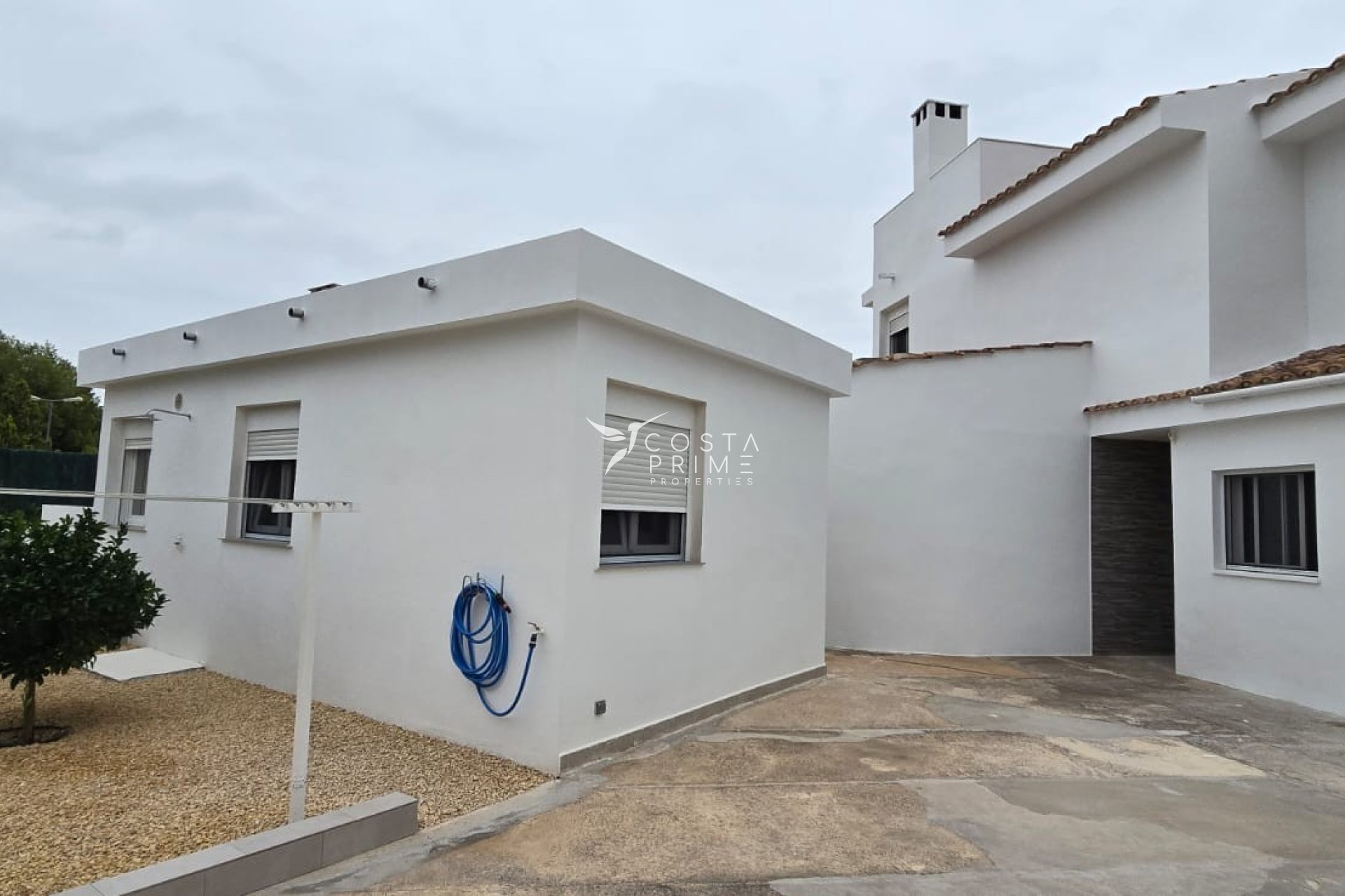 Resale - Villa  - La Nucía