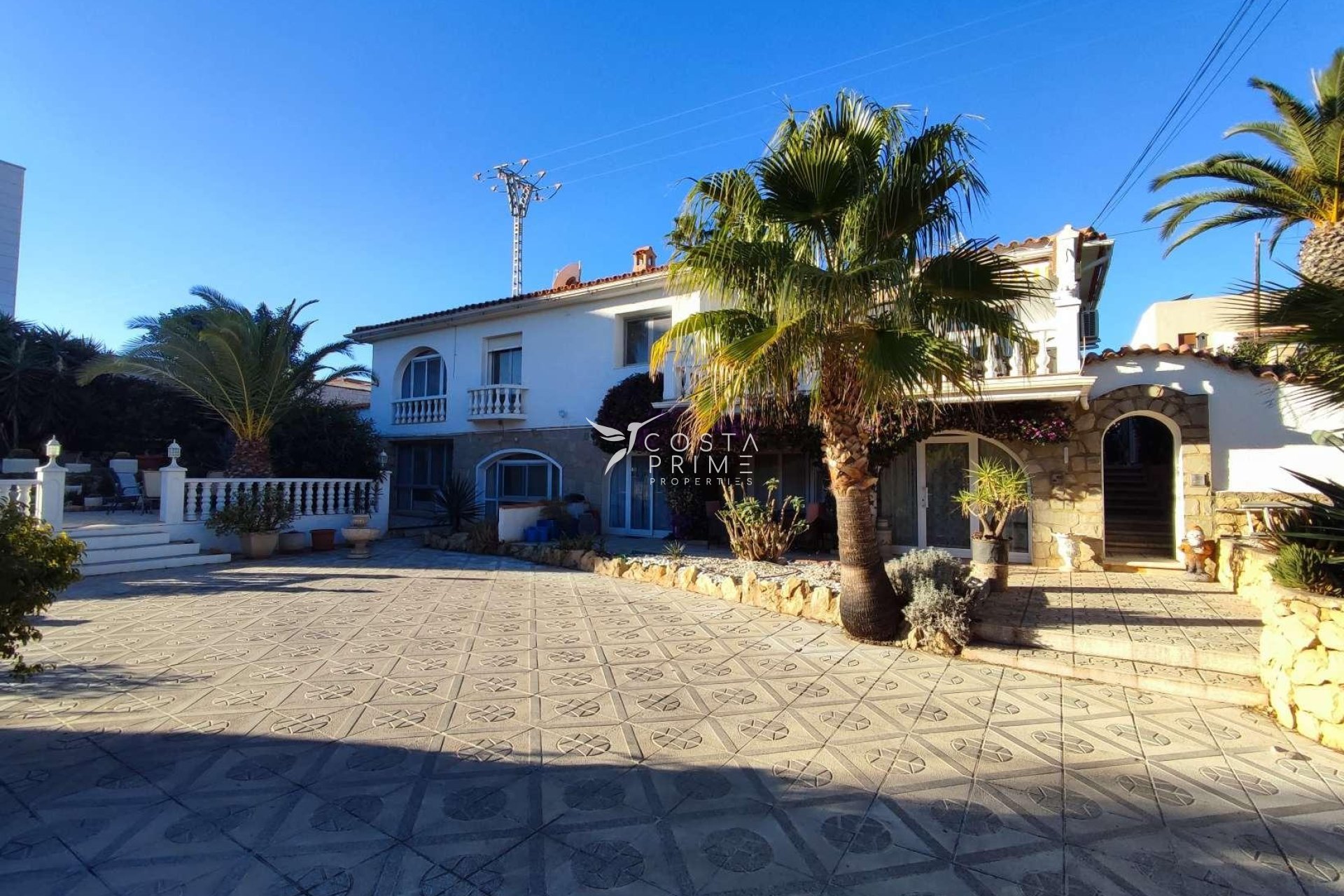 Resale - Villa  - La Nucía