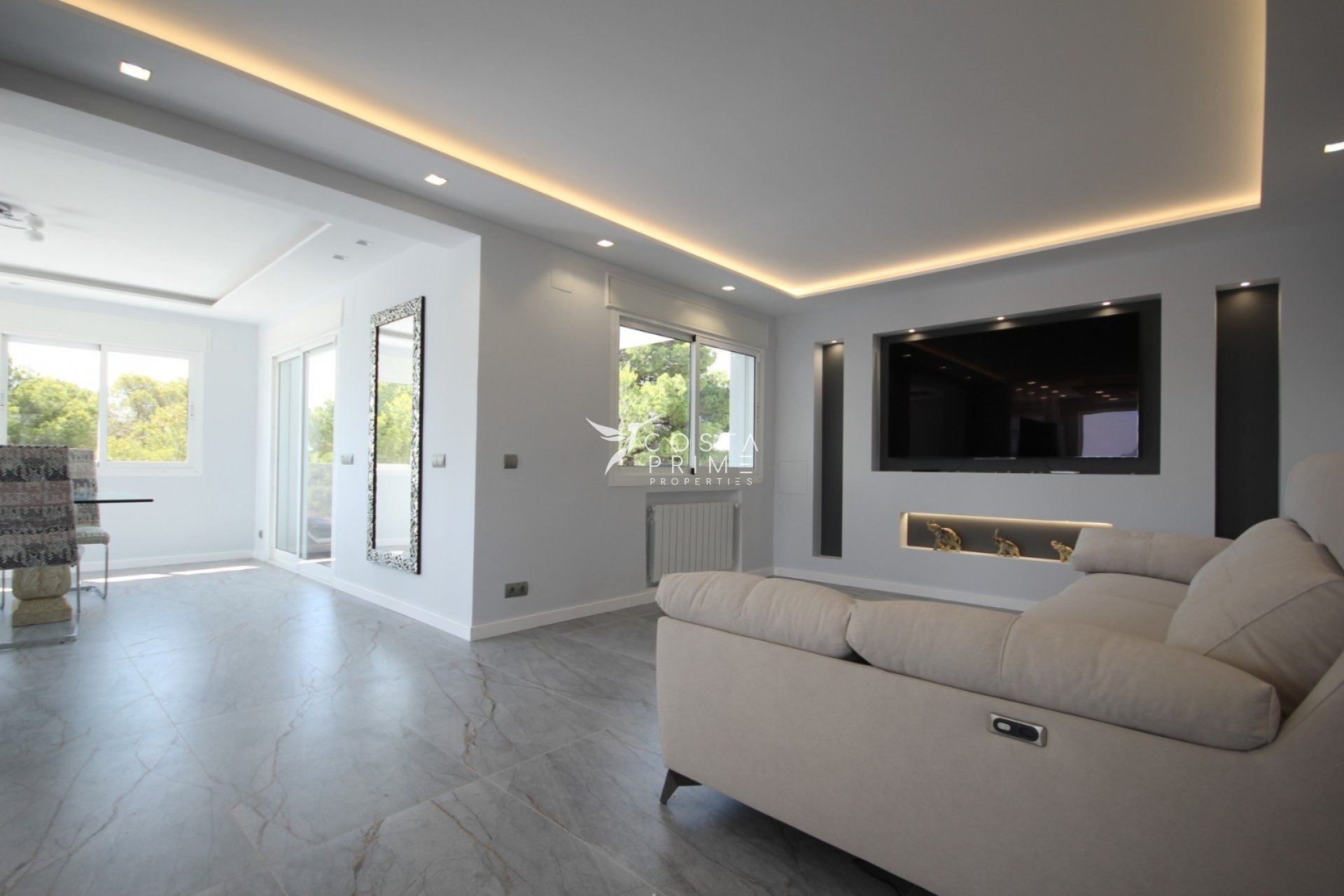 Resale - Villa  - La Nucía