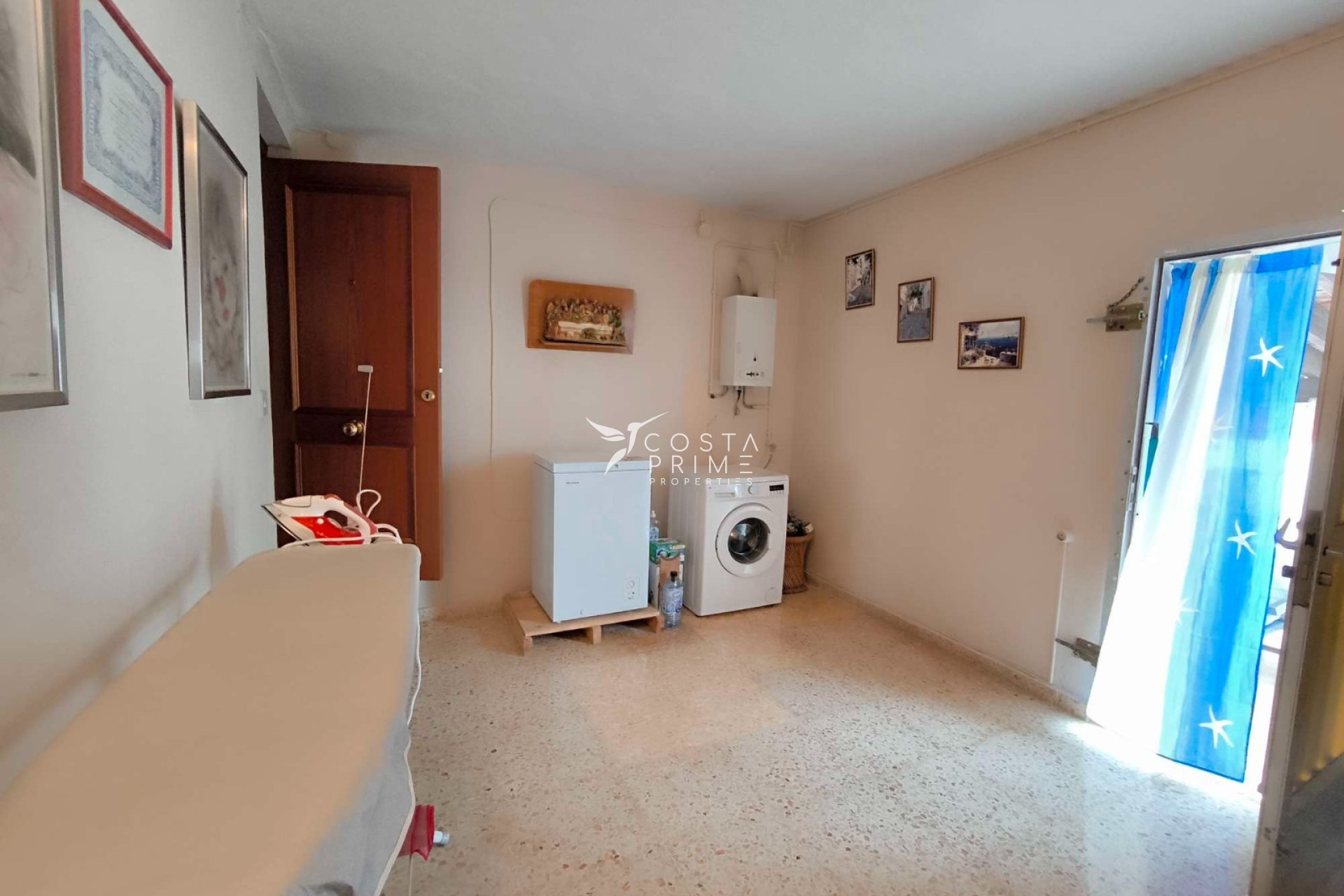 Resale - Villa  - La Nucía