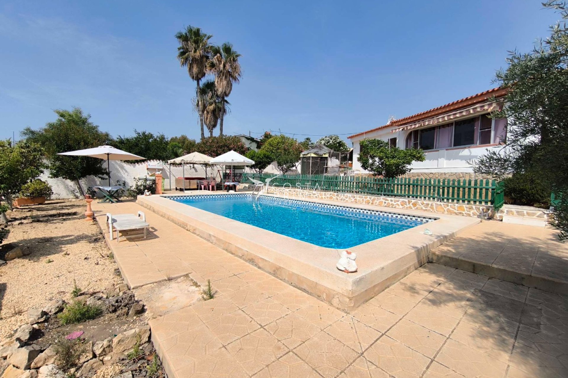 Resale - Villa  - La Nucía