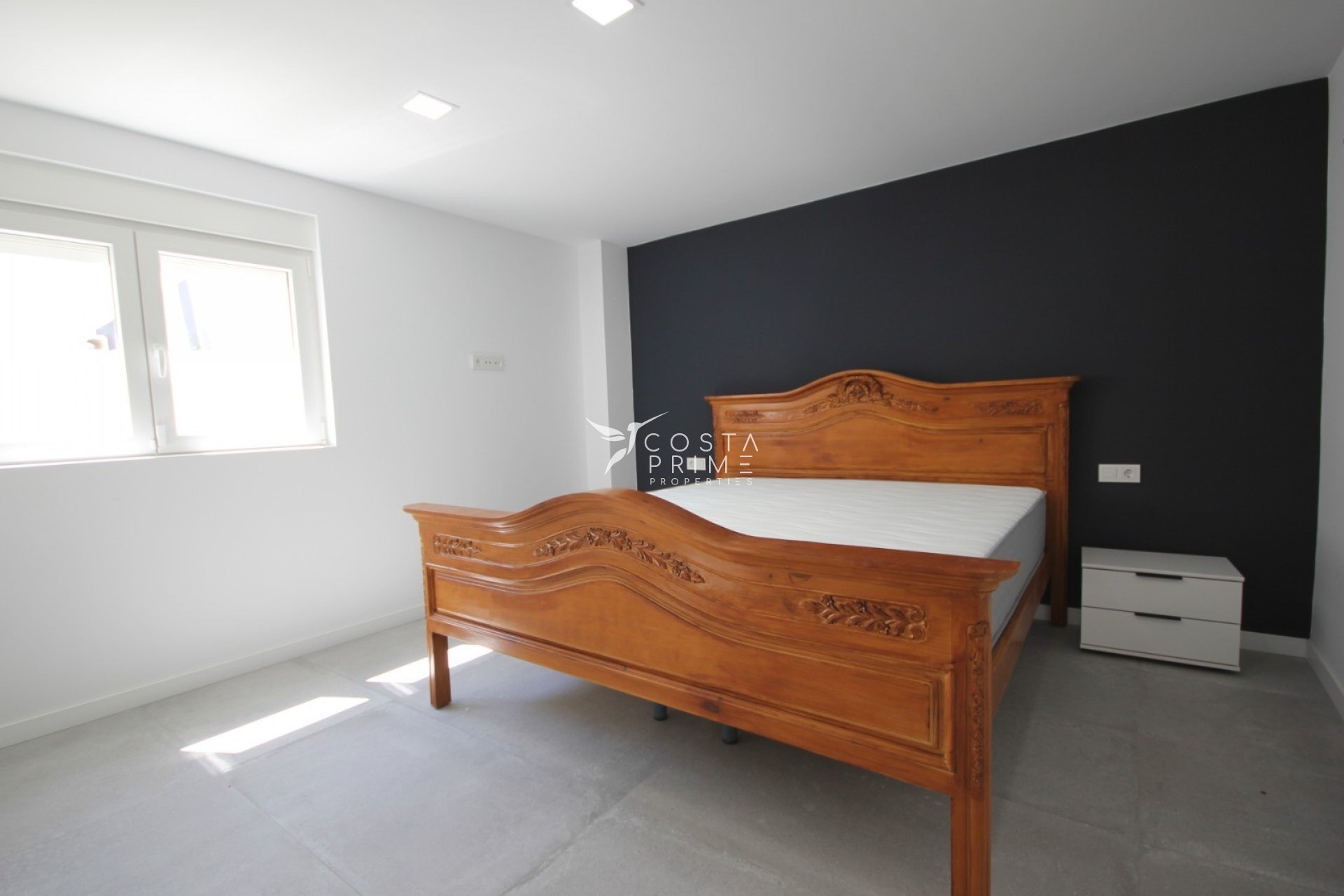 Resale - Villa  - La Nucía