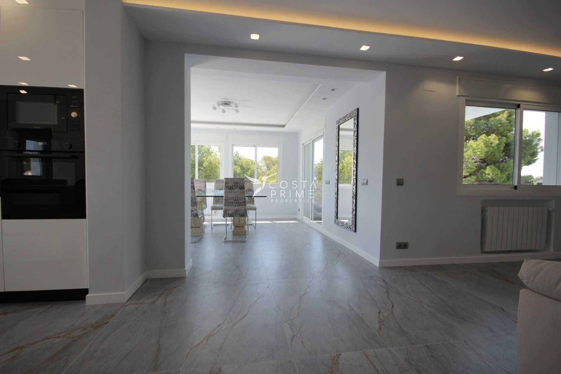 Resale - Villa  - La Nucía