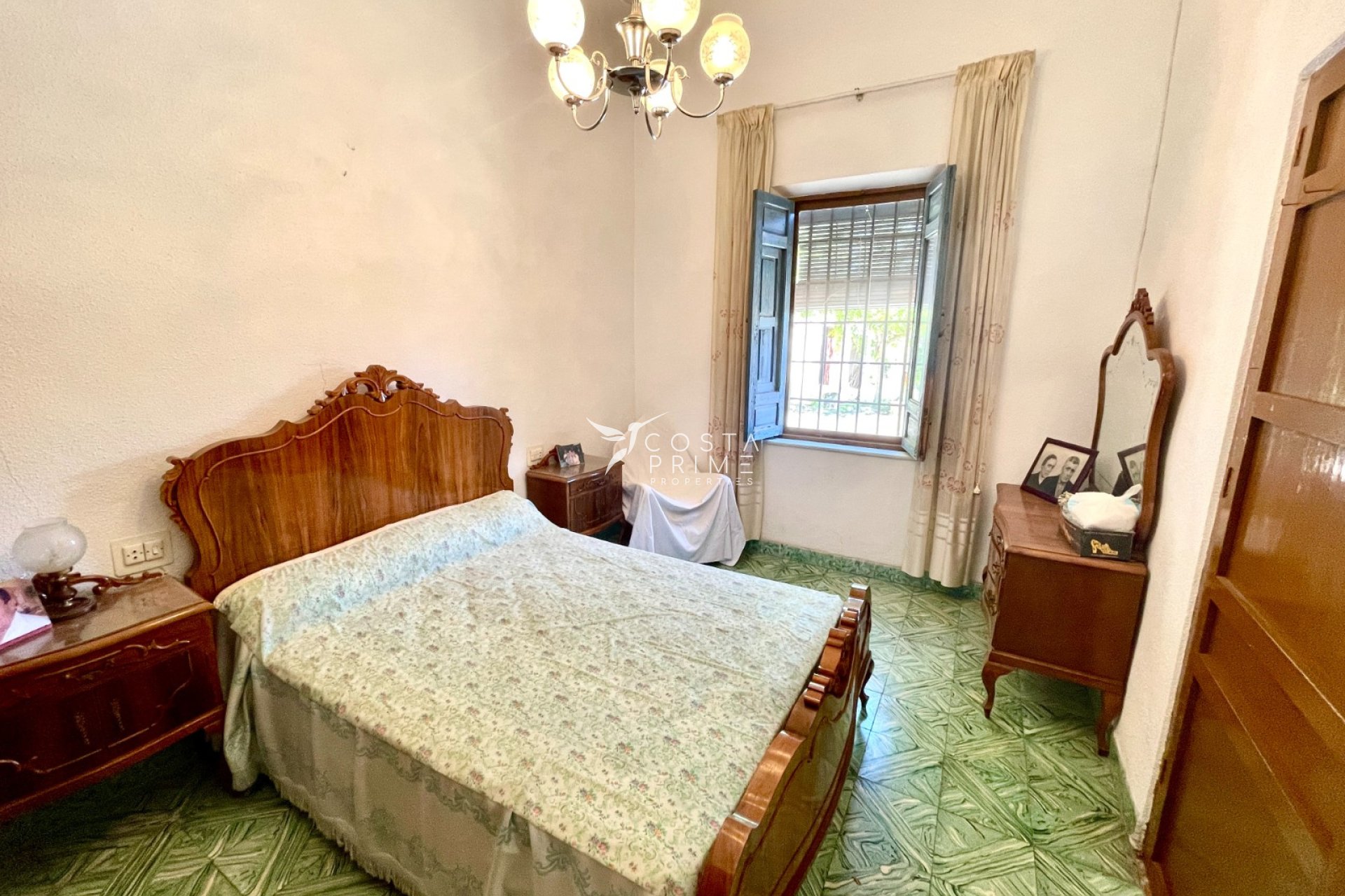 Resale - Villa  - La Romana
