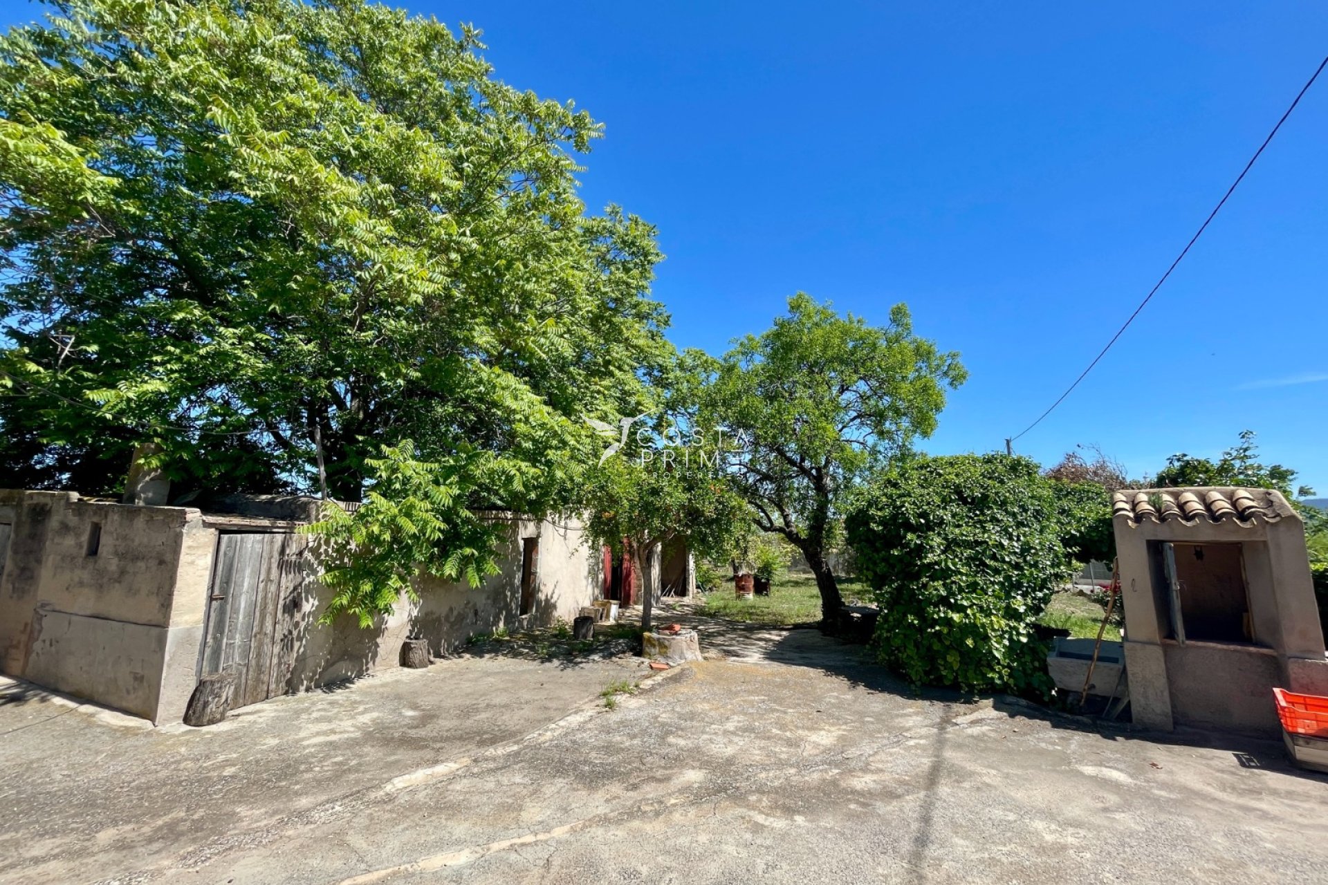 Resale - Villa  - La Romana