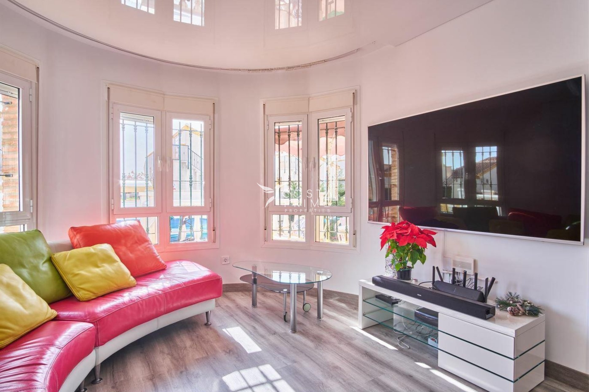 Resale - Villa  - Los Montesinos
