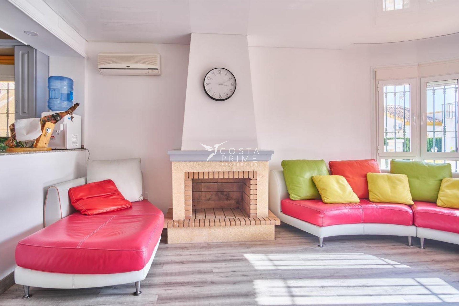 Resale - Villa  - Los Montesinos