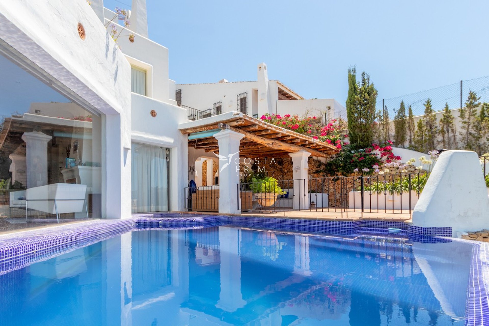 Resale - Villa  - Moraira