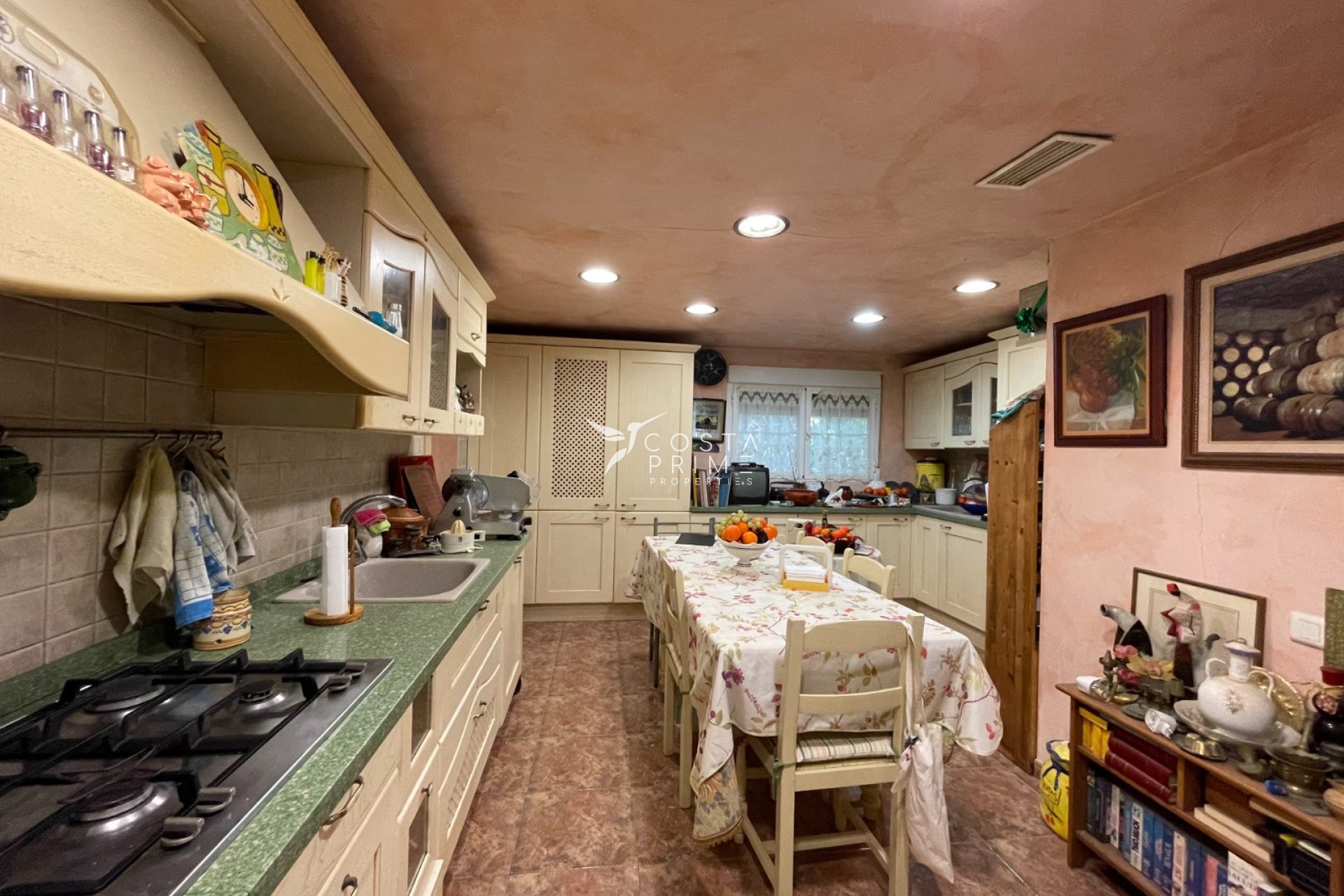 Resale - Villa  - Orihuela