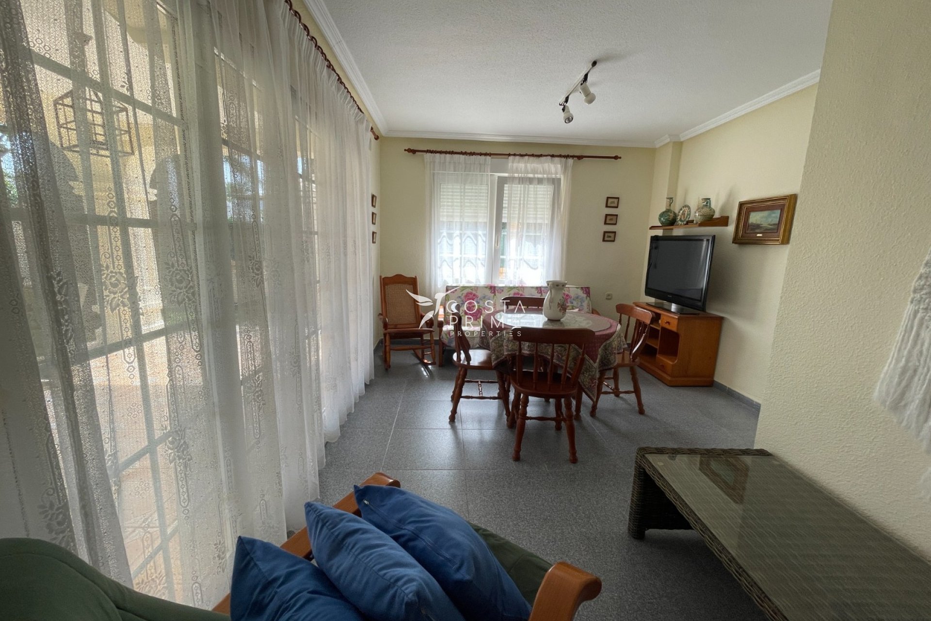 Resale - Villa  - Orihuela