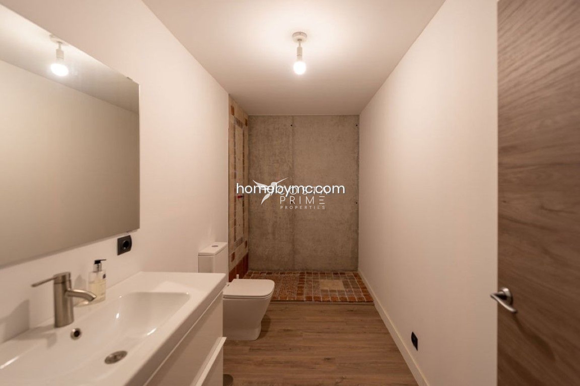 Resale - Villa  - Polop