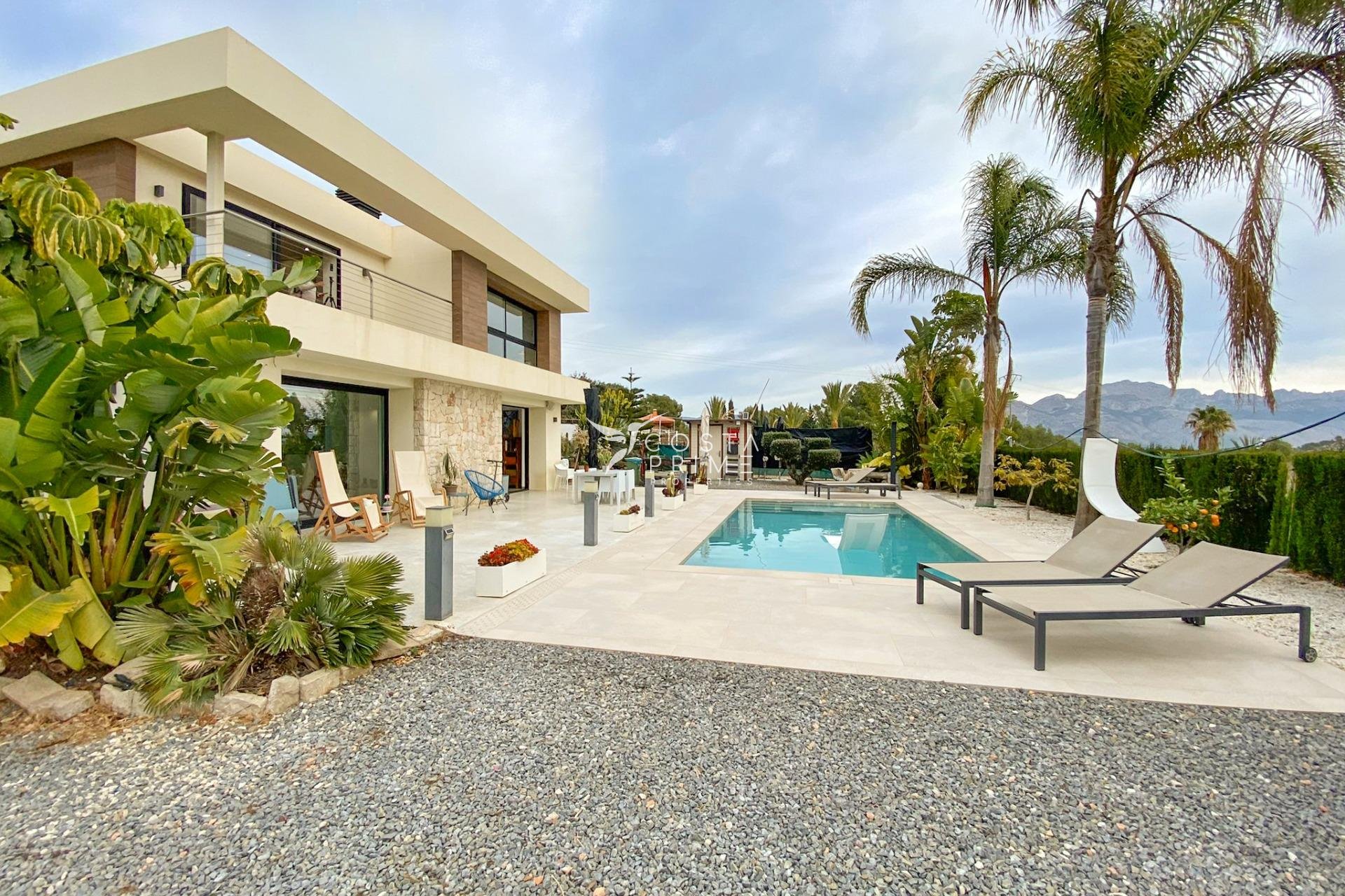 Resale - Villa  - Polop