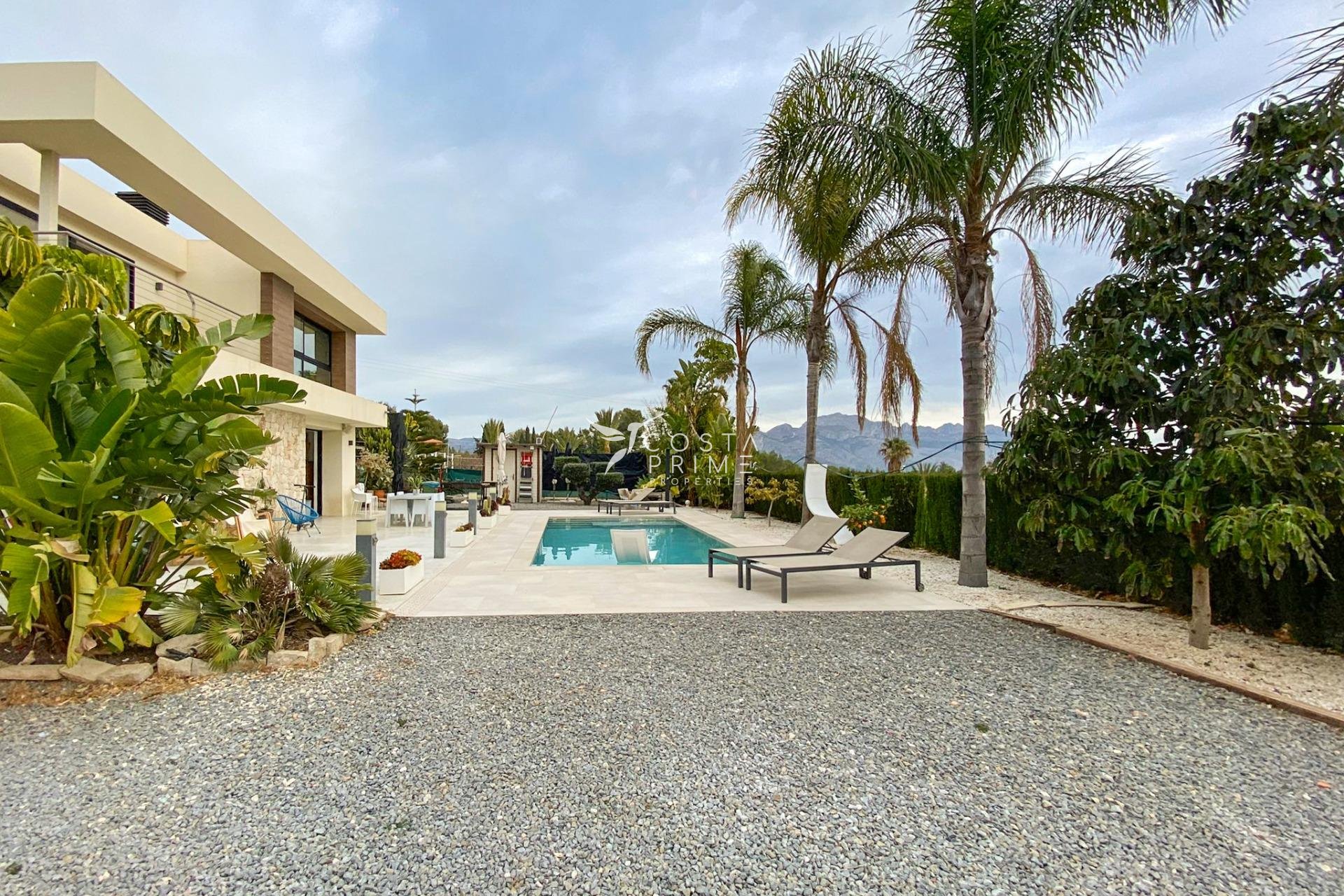 Resale - Villa  - Polop