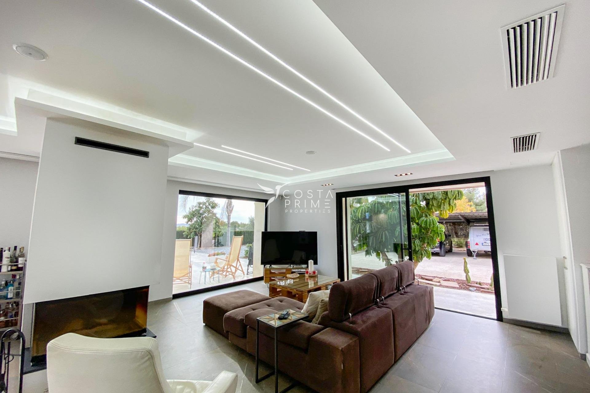 Resale - Villa  - Polop