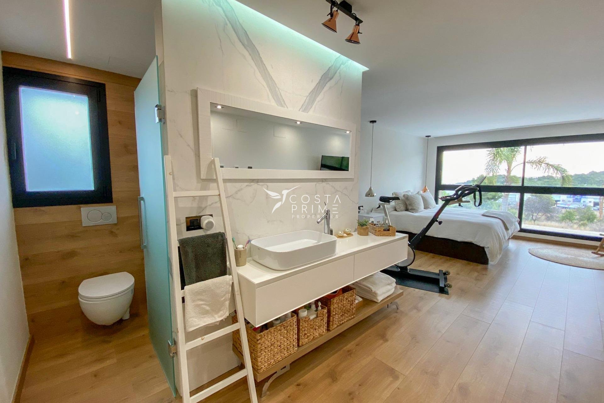 Resale - Villa  - Polop