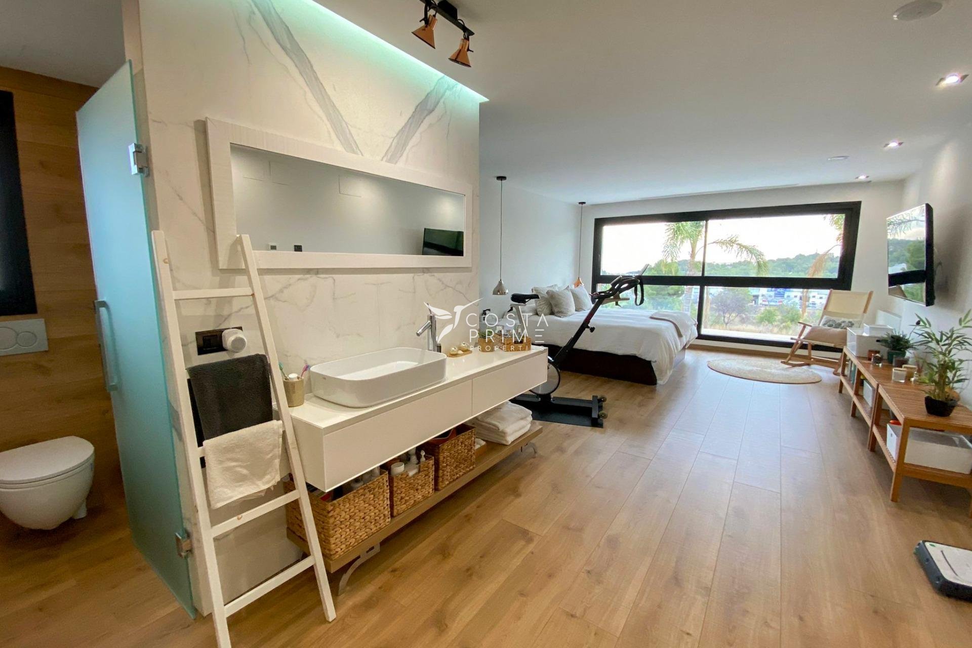 Resale - Villa  - Polop