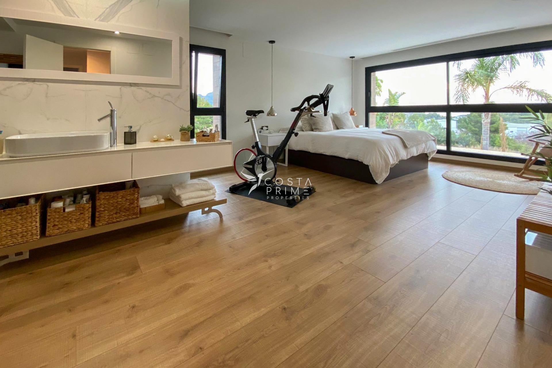 Resale - Villa  - Polop