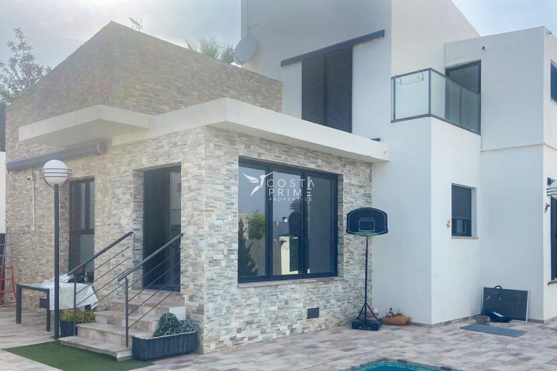 Resale - Villa  - Polop