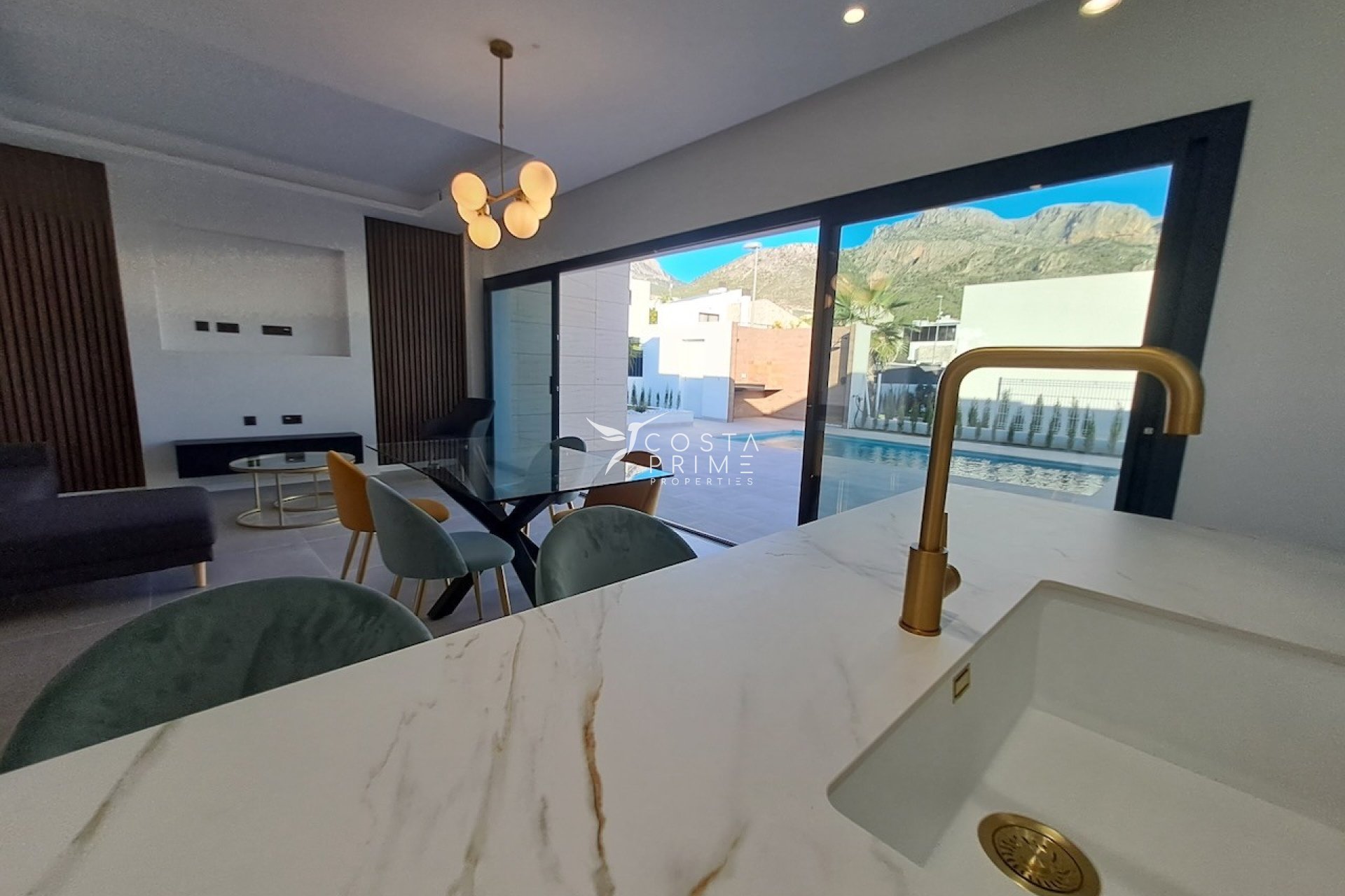 Resale - Villa  - Polop