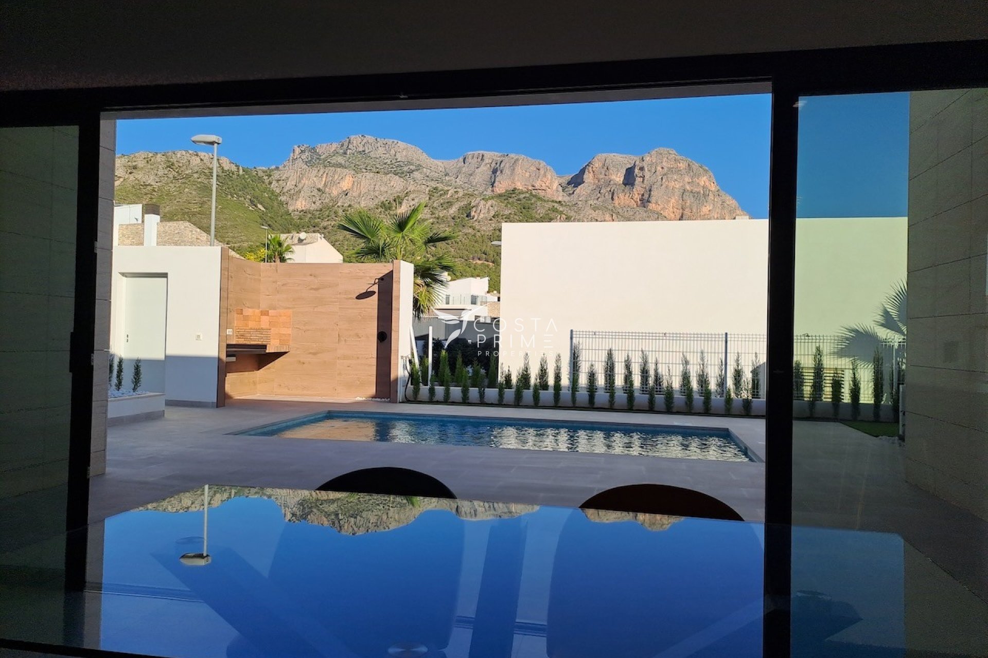 Resale - Villa  - Polop