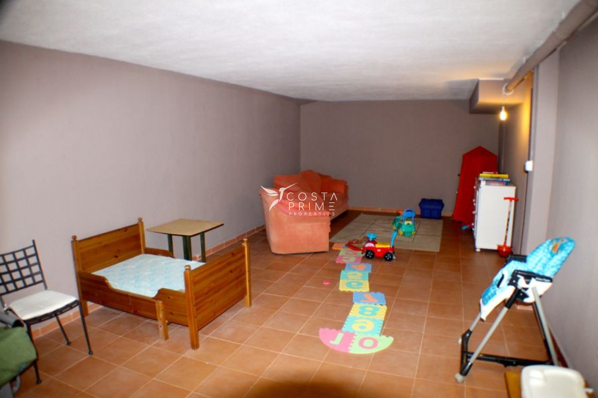 Resale - Villa  - Polop