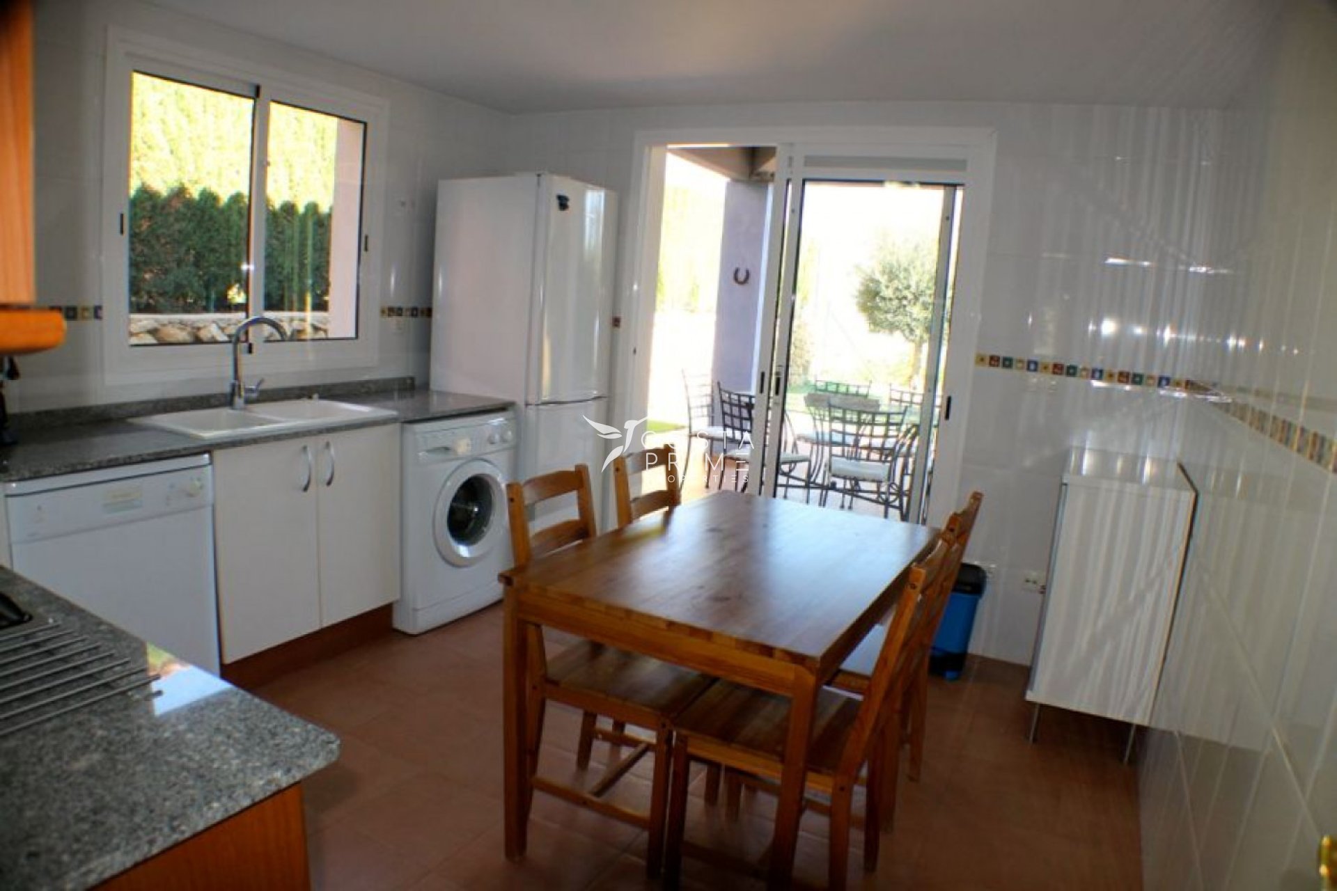 Resale - Villa  - Polop