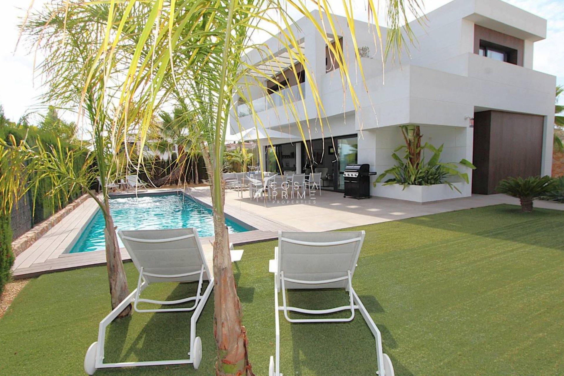 Resale - Villa  - Rojales