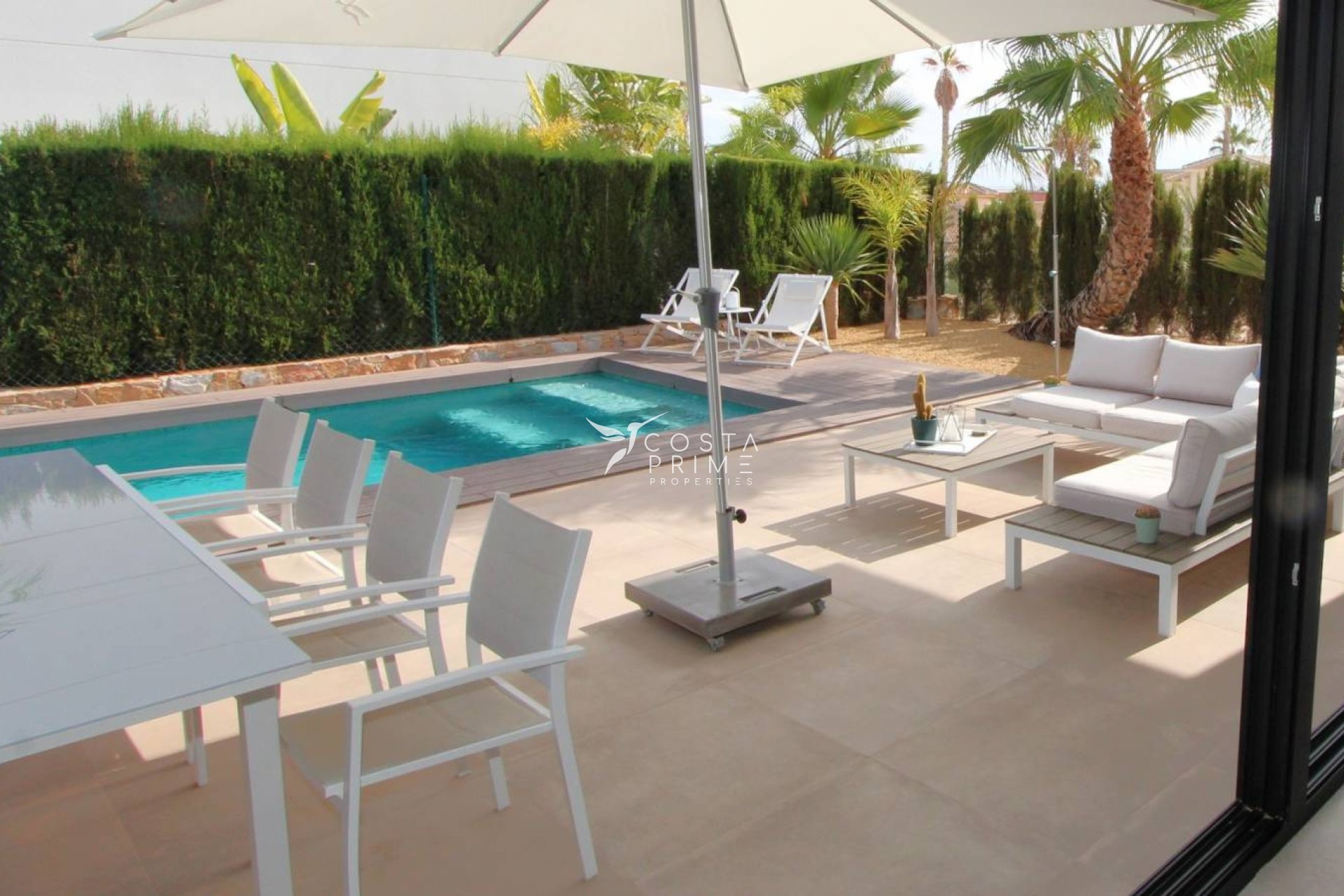 Resale - Villa  - Rojales