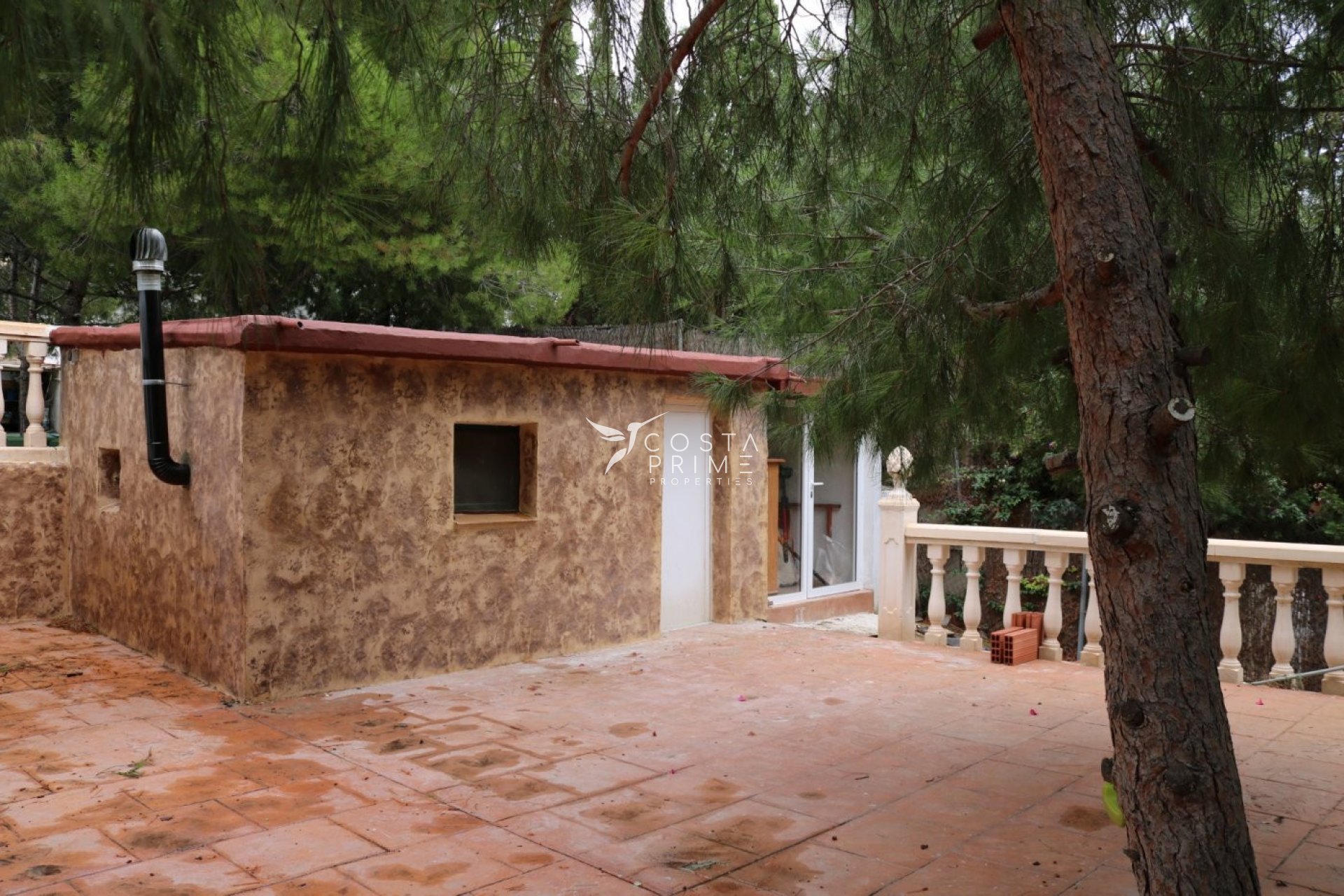 Resale - Villa  - San Vicente del Raspeig