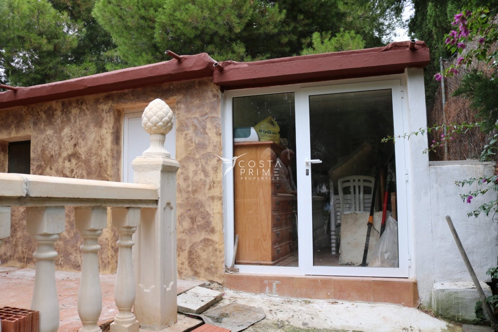 Resale - Villa  - San Vicente del Raspeig