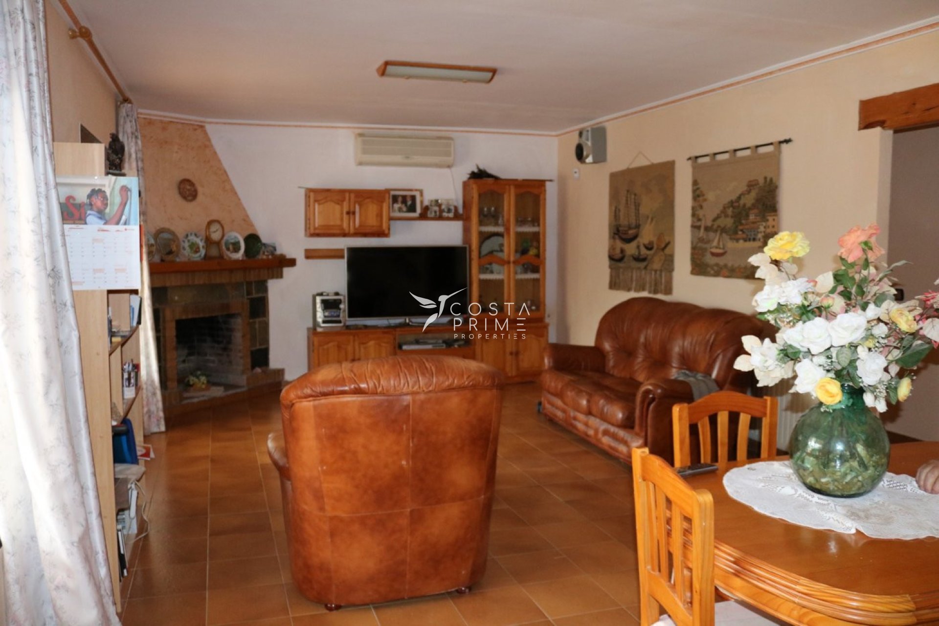 Resale - Villa  - San Vicente del Raspeig