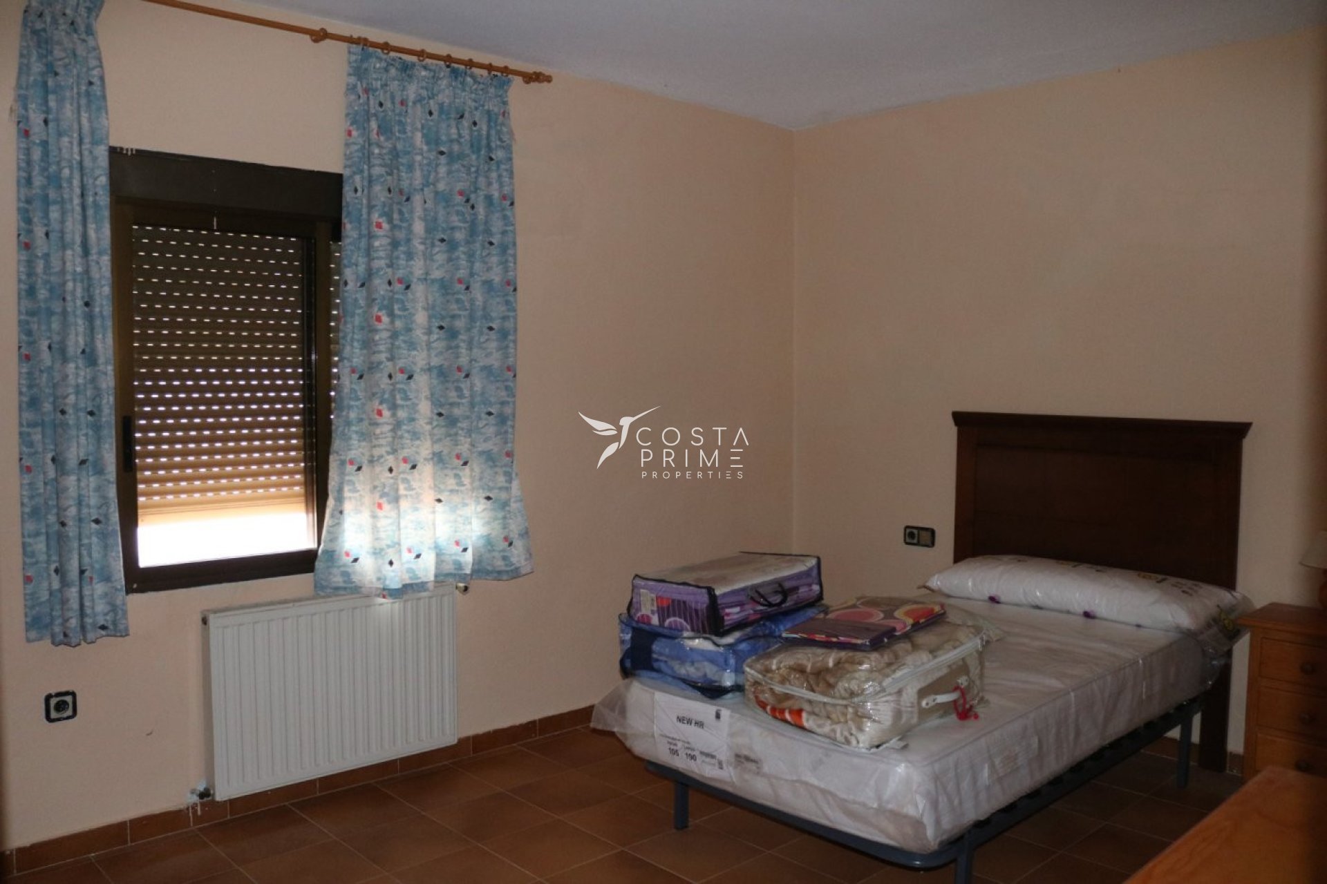 Resale - Villa  - San Vicente del Raspeig