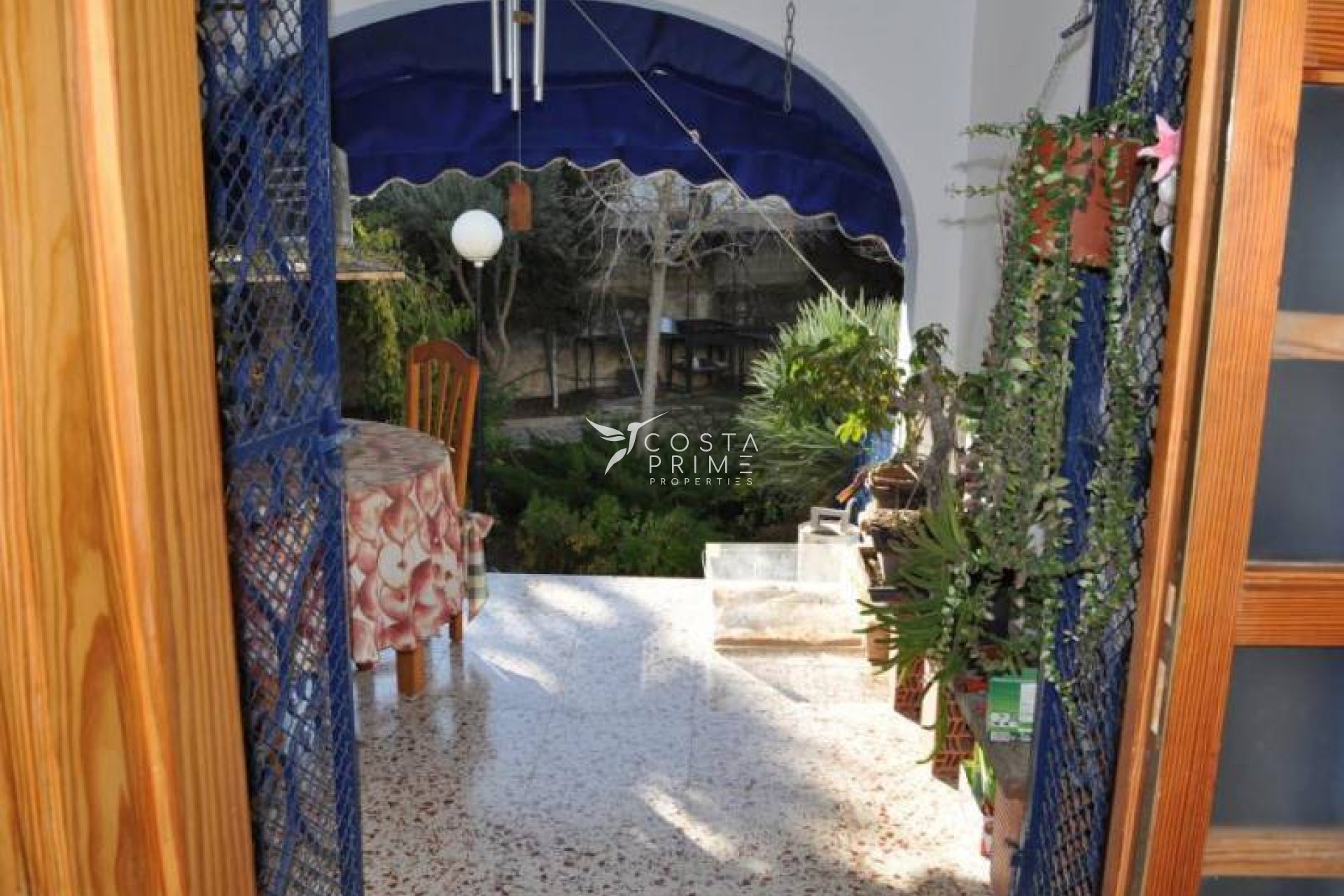 Resale - Villa  - Villajoyosa