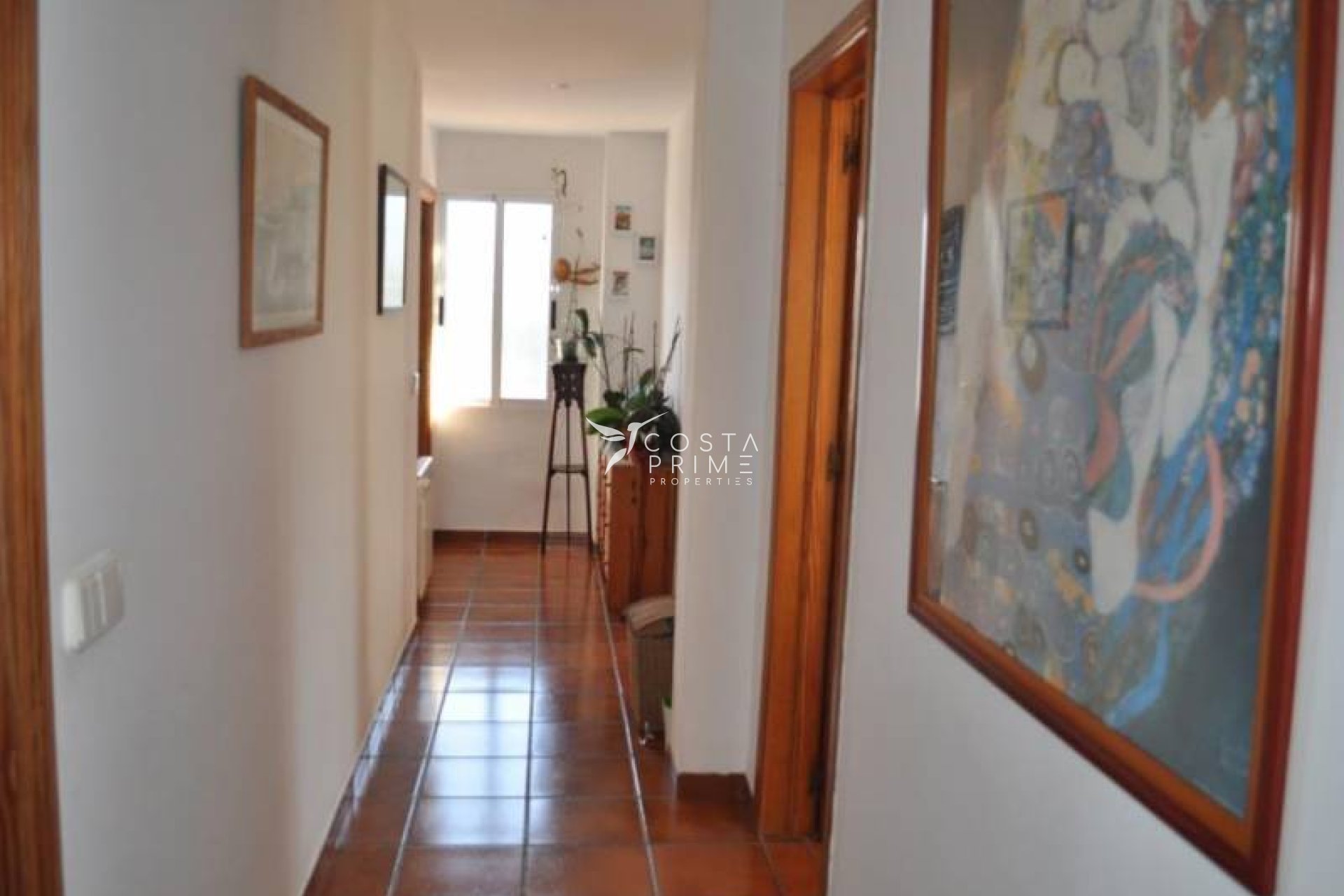 Resale - Villa  - Villajoyosa