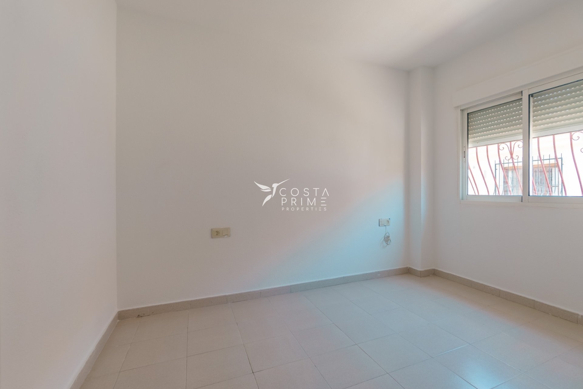 Reventa - Adosado / Pareado - Albir