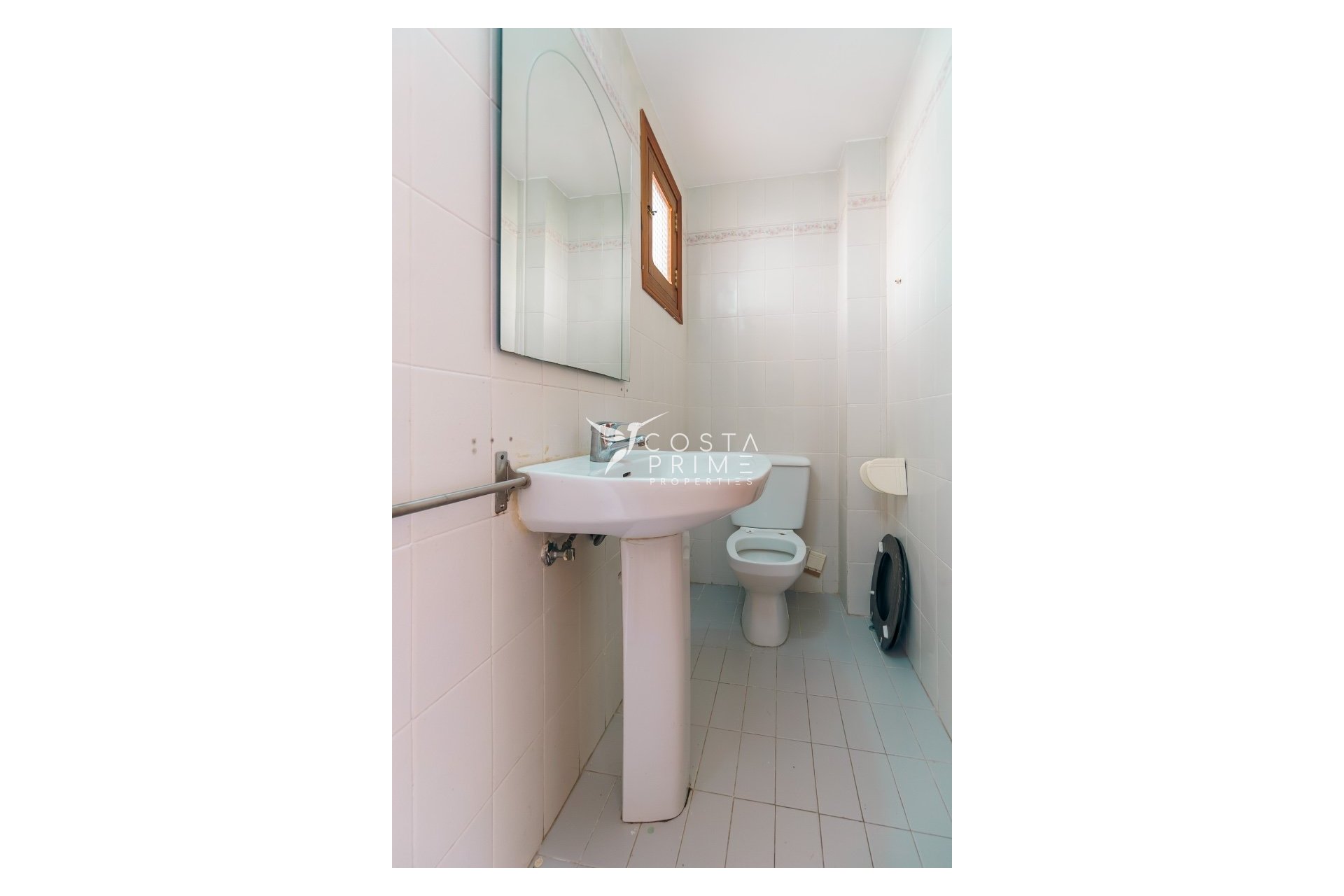 Reventa - Adosado / Pareado - Albir